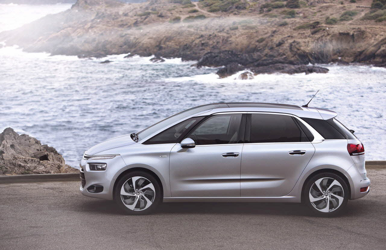 Citroen C4 Picasso photo #19