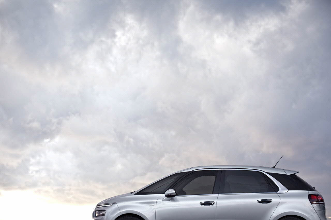 Citroen C4 Picasso photo #24