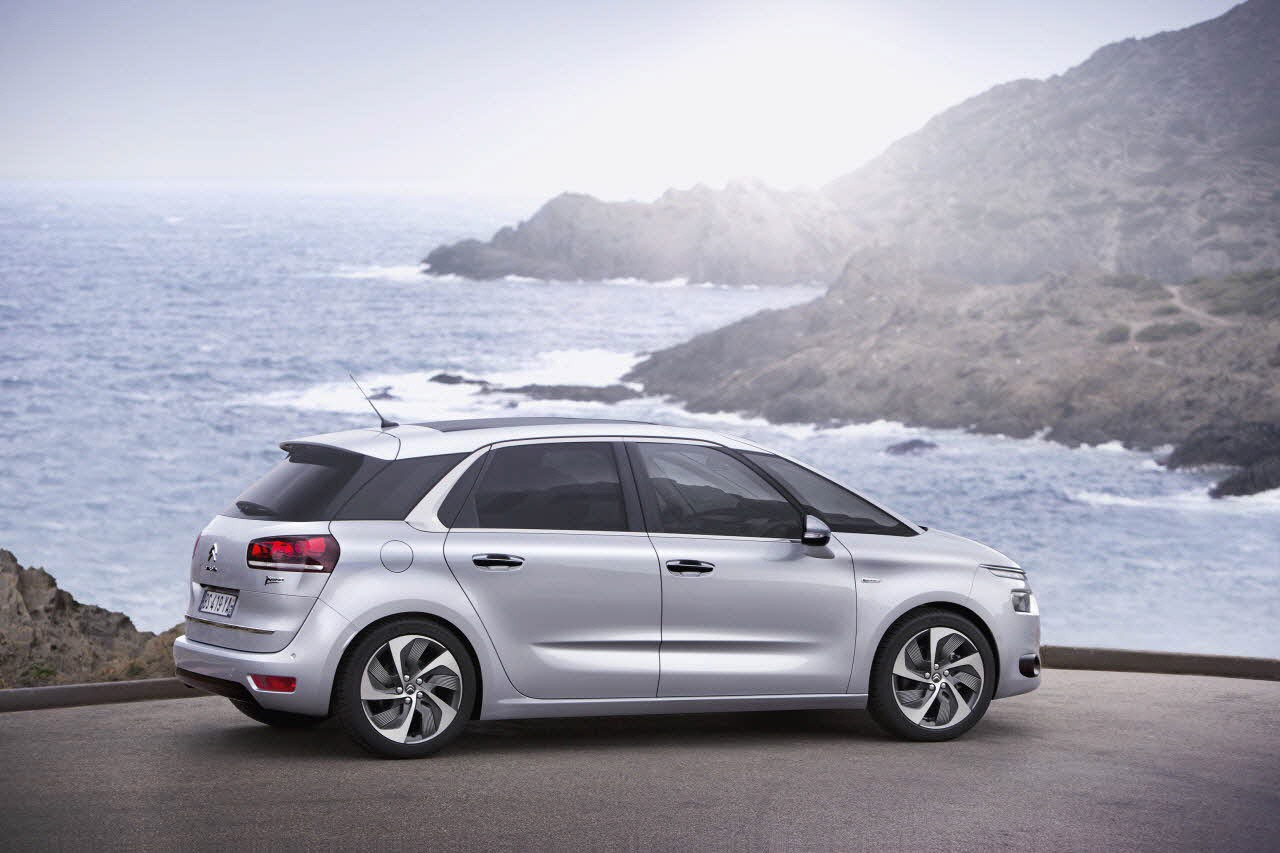 Citroen C4 Picasso photo #26