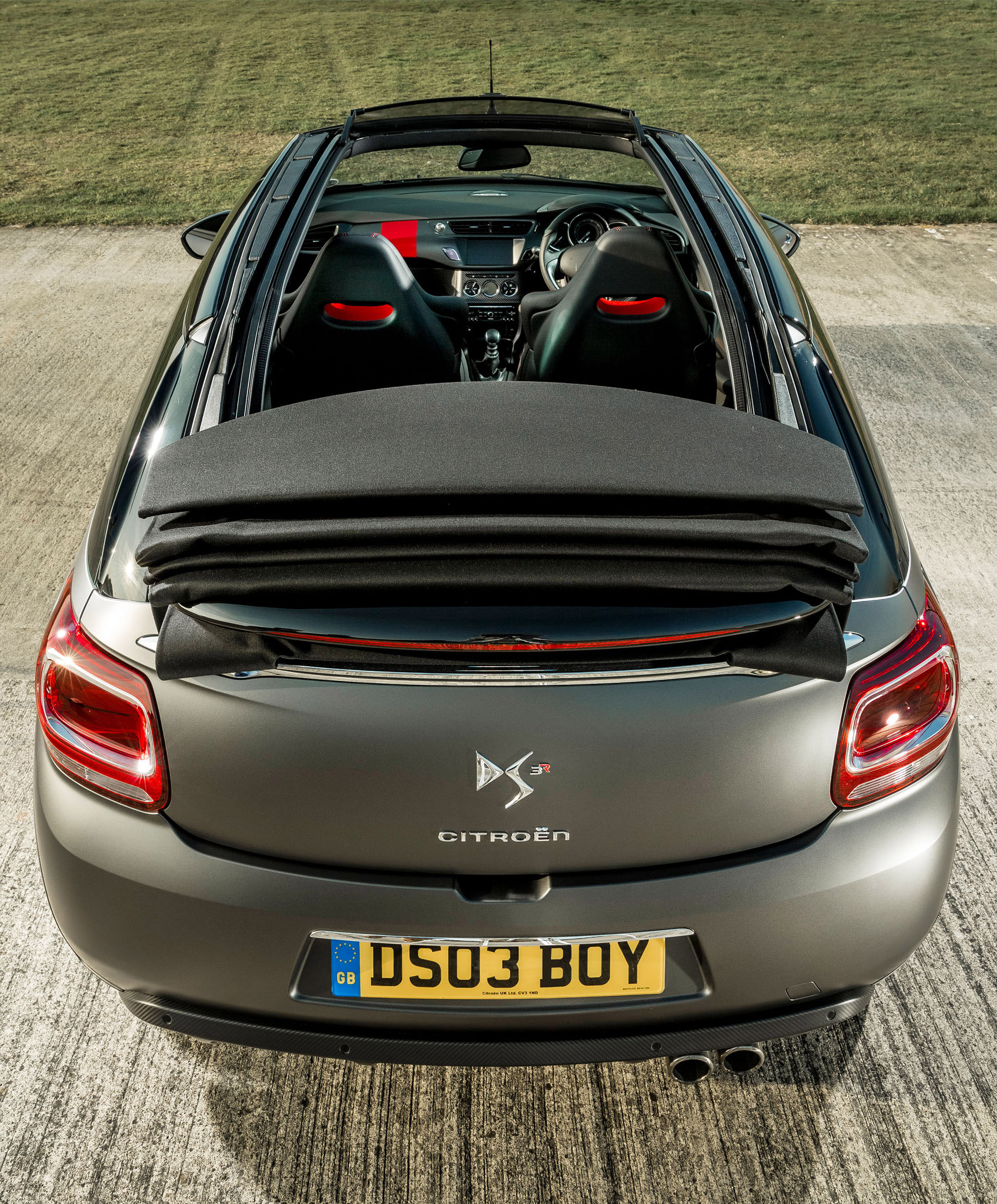 Citroen DS3 Cabrio Racing Ultra Limited Edition photo #26