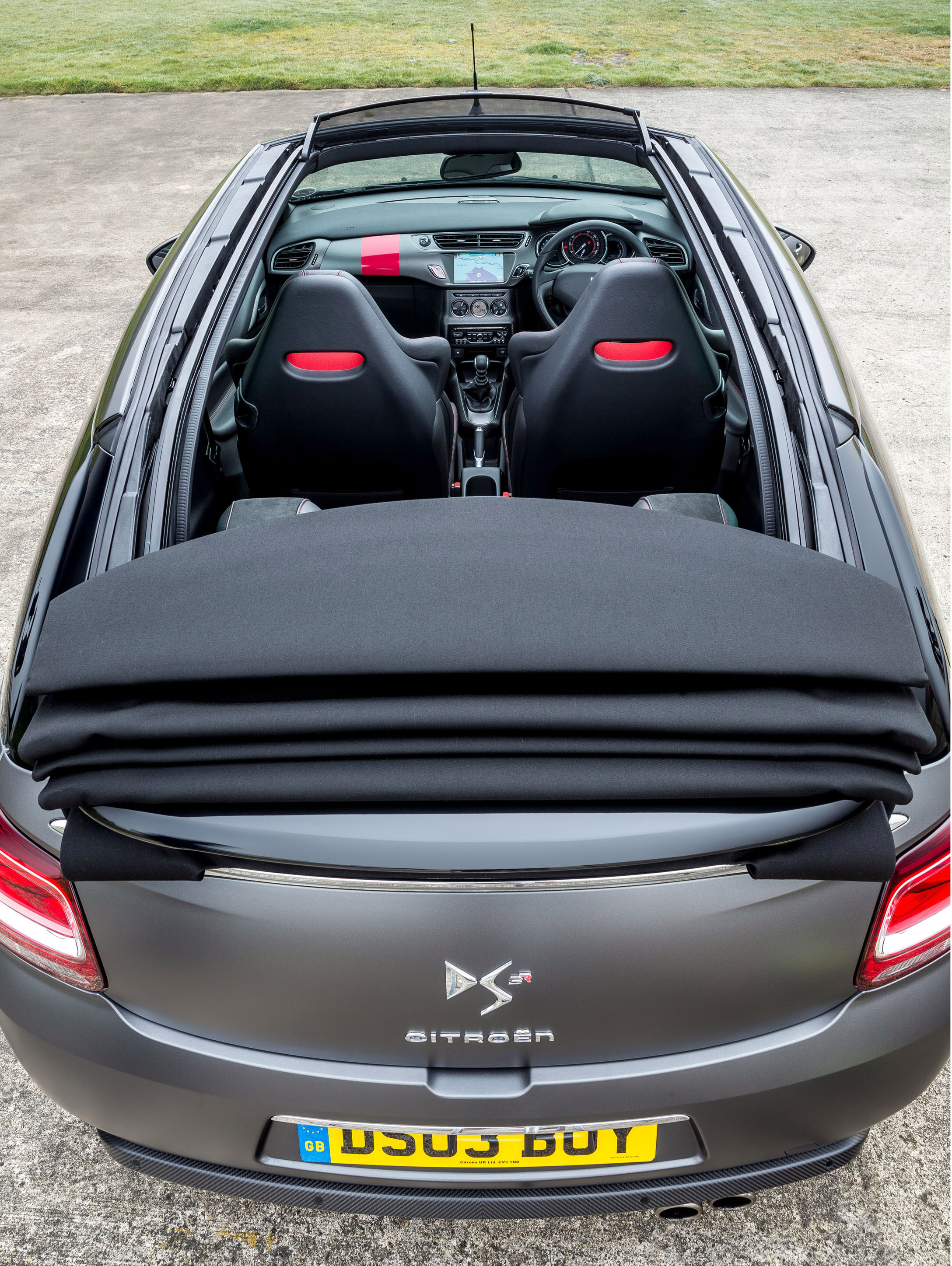 Citroen DS3 Cabrio Racing Ultra Limited Edition photo #27