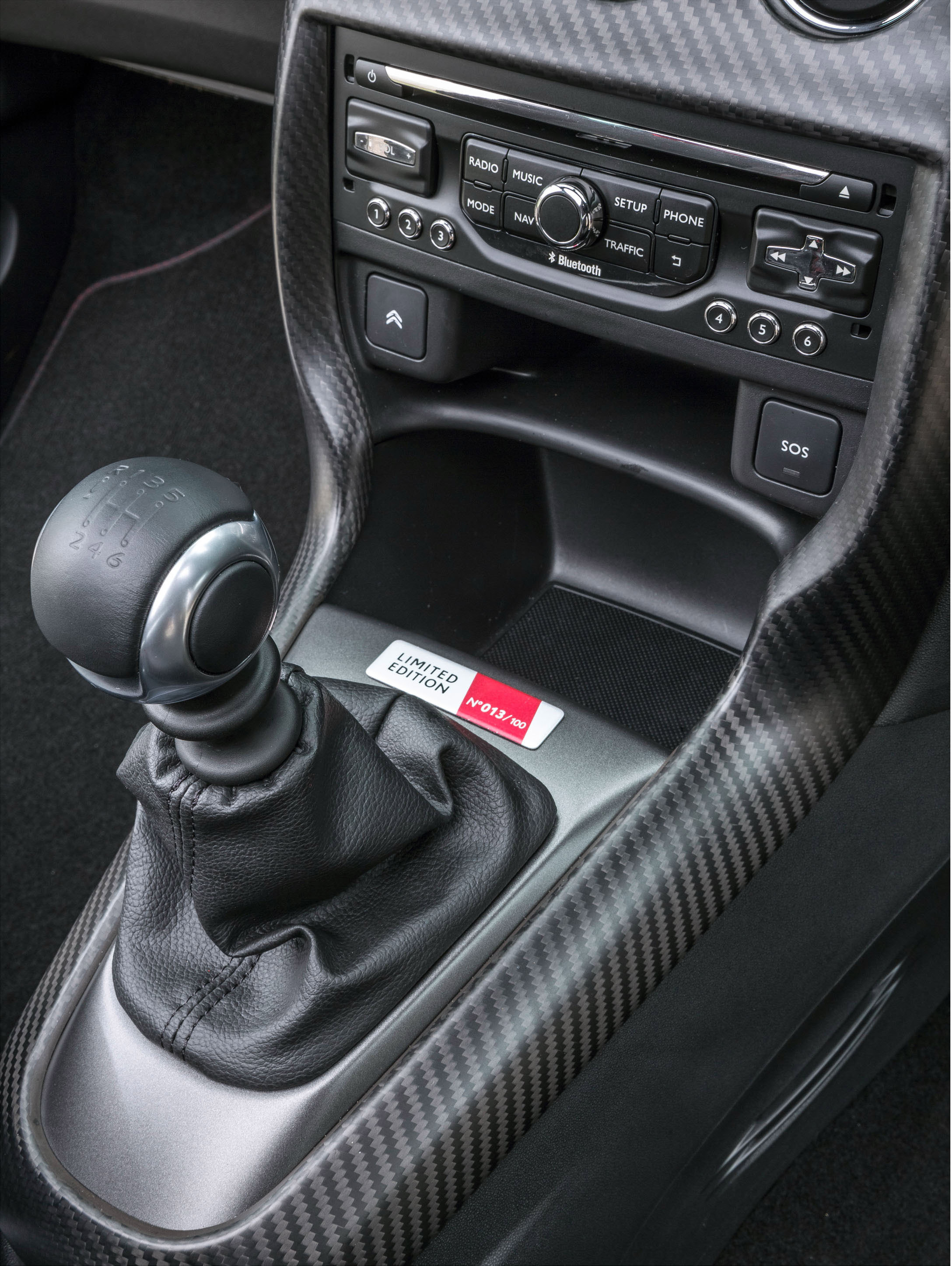 Citroen DS3 Cabrio Racing Ultra Limited Edition photo #29
