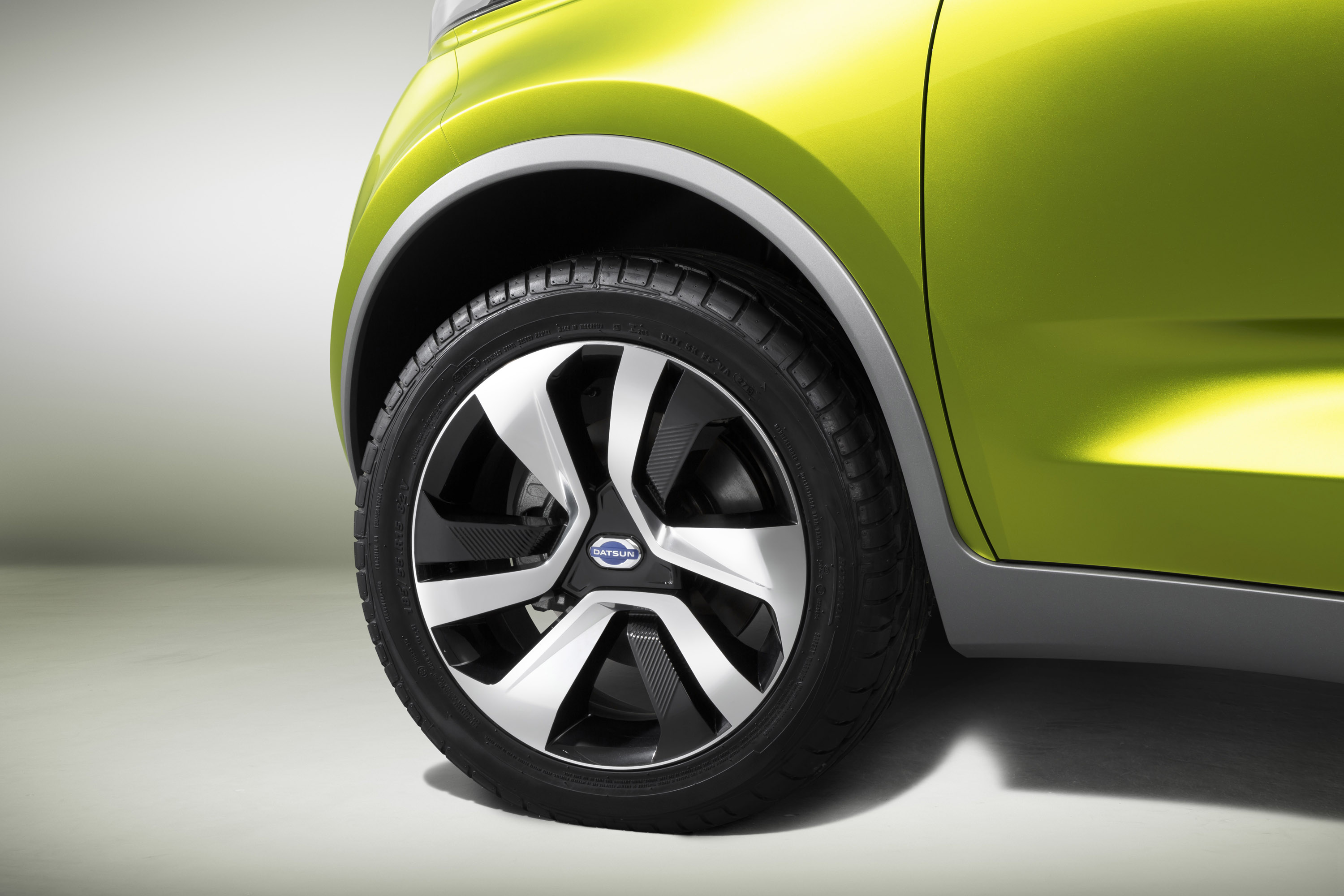 Datsun redi-GO Concept photo #15