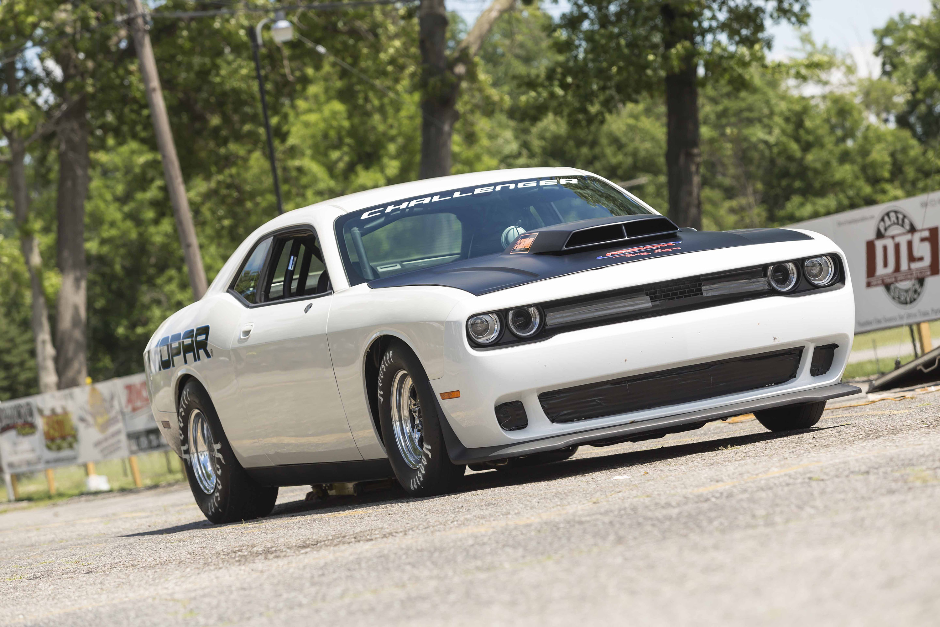 Dodge Challenger Mopar Drag Pak Concept photo #4