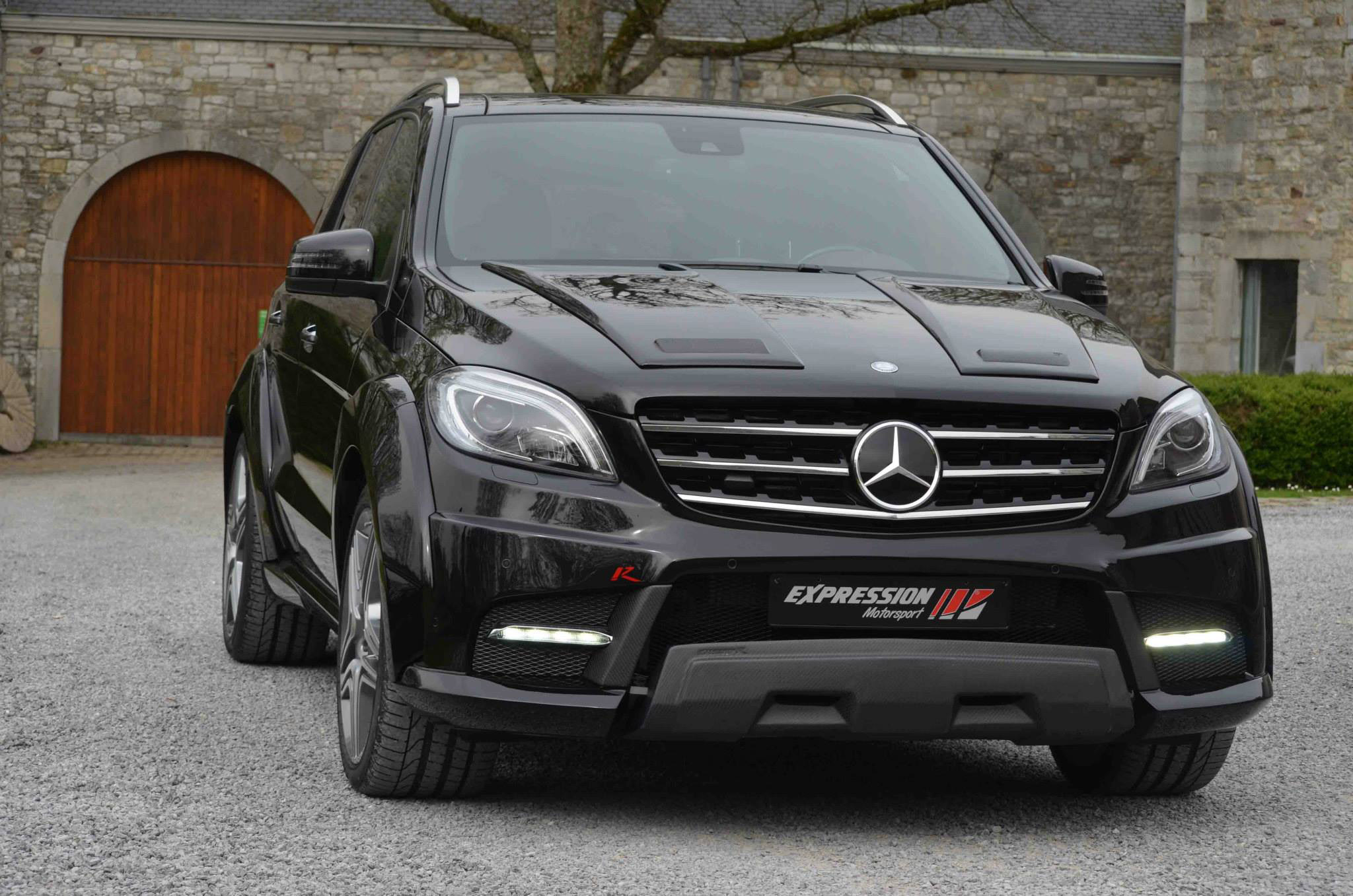 Expression Motorsport Mercedes-Benz ML63 Wide Body R photo #2