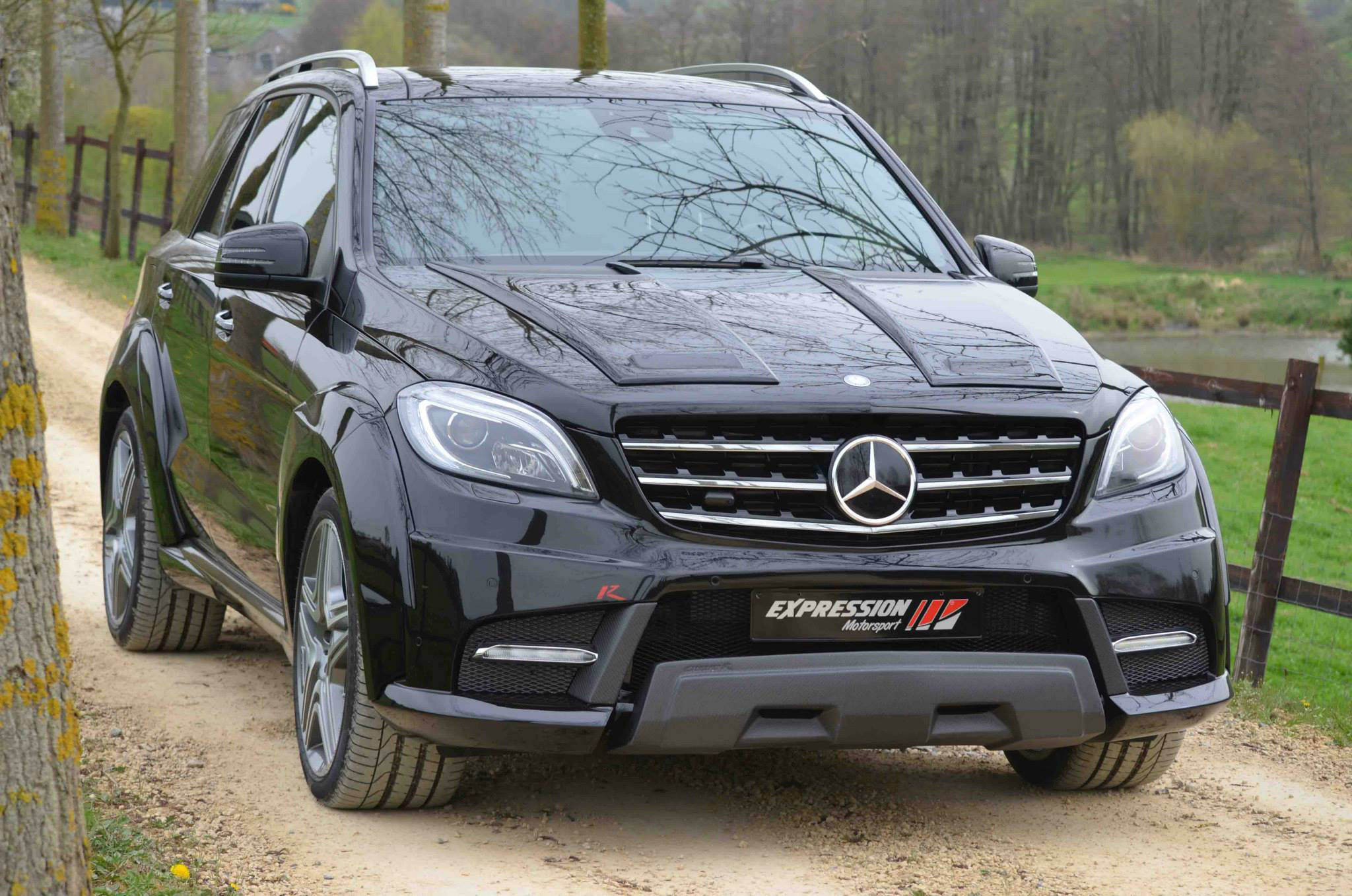 Expression Motorsport Mercedes-Benz ML63 Wide Body R photo #3