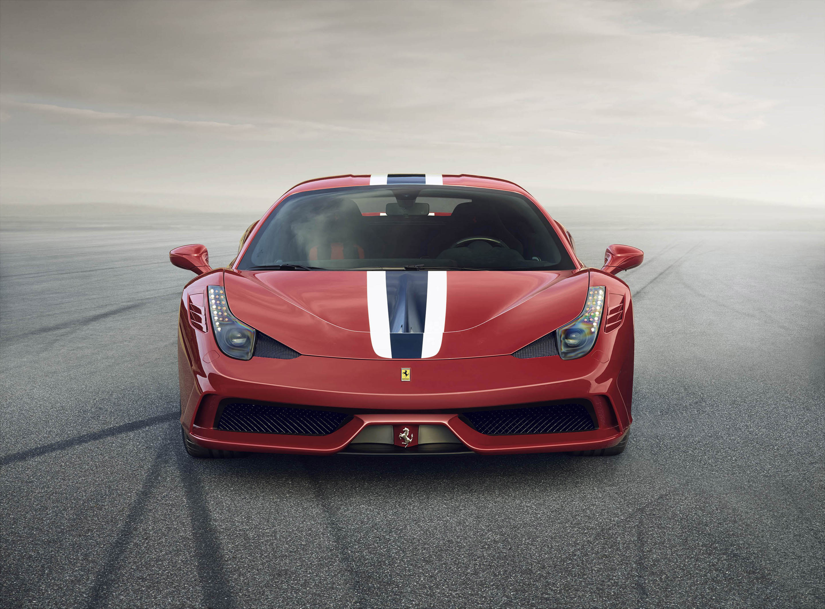 Ferrari 458 Speciale photo #1