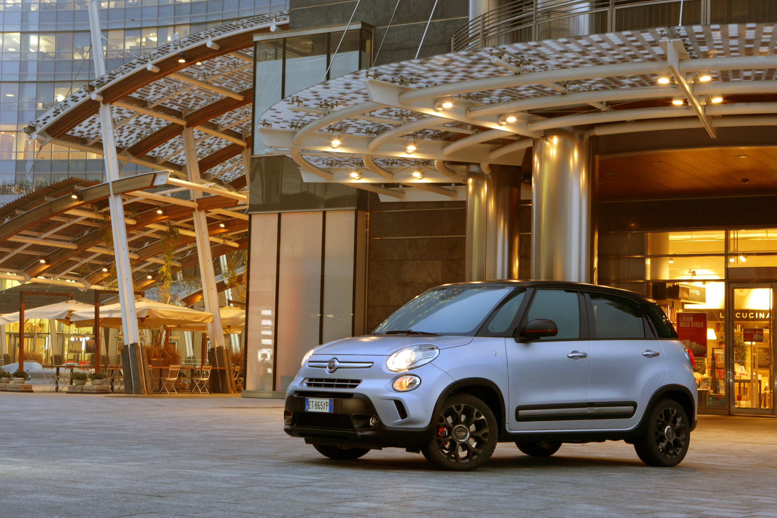 Fiat 500L Beats Edition photo #21