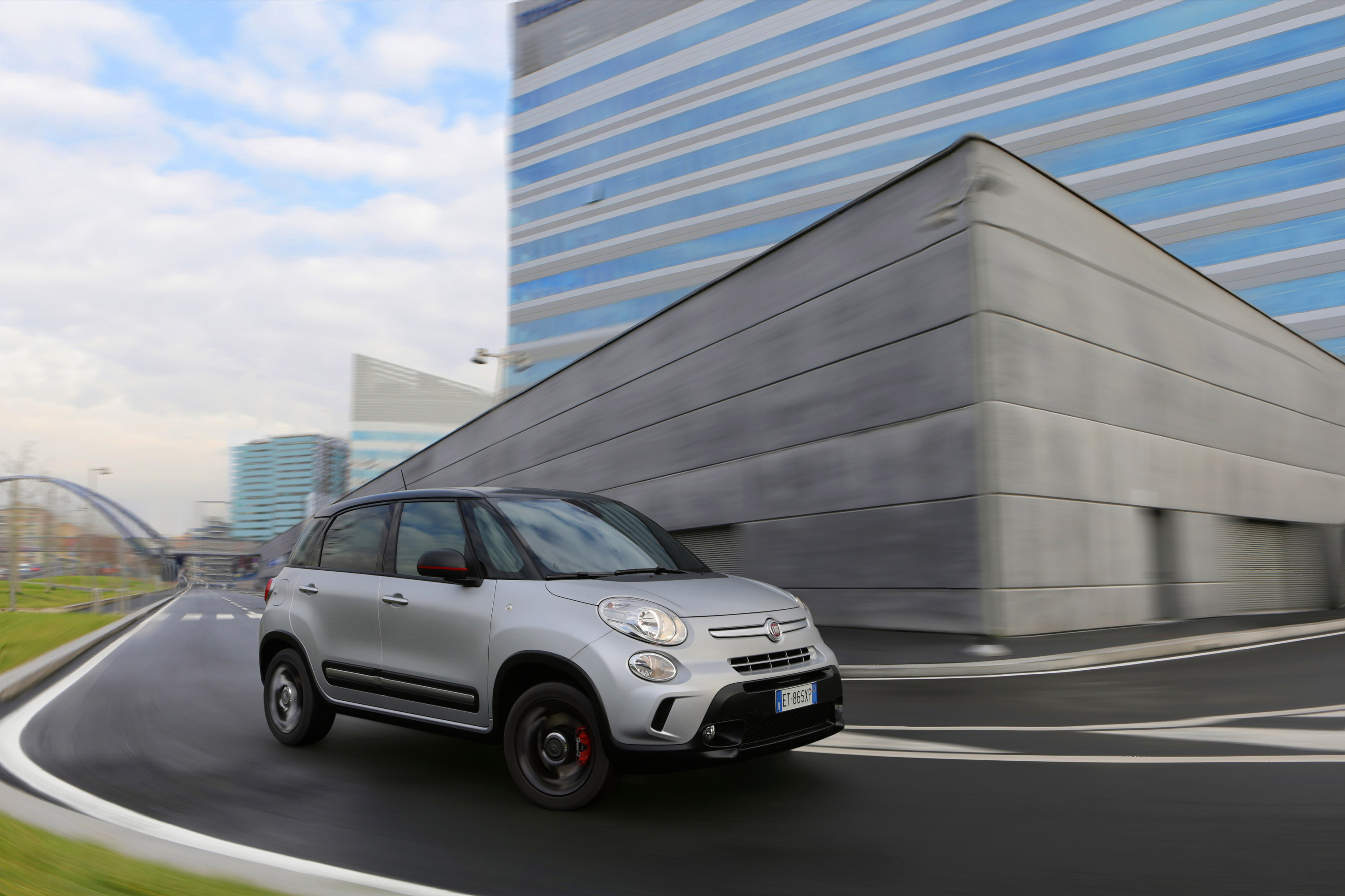 Fiat 500L Beats Edition photo #26
