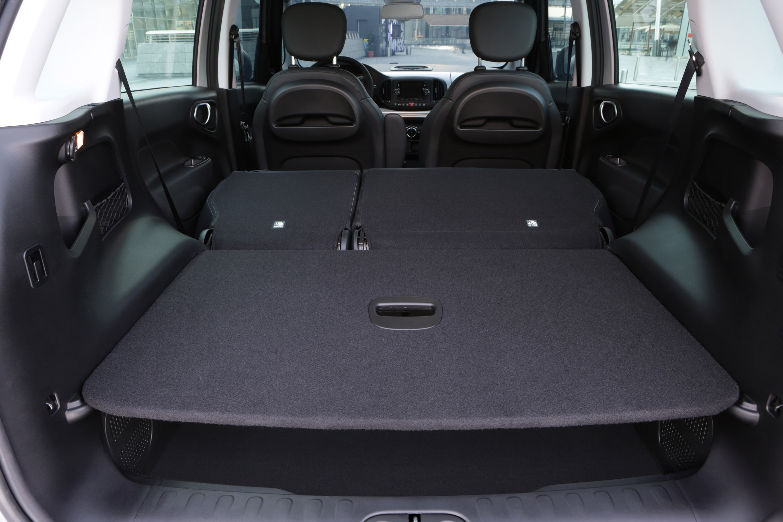 Fiat 500L Beats Edition photo #47