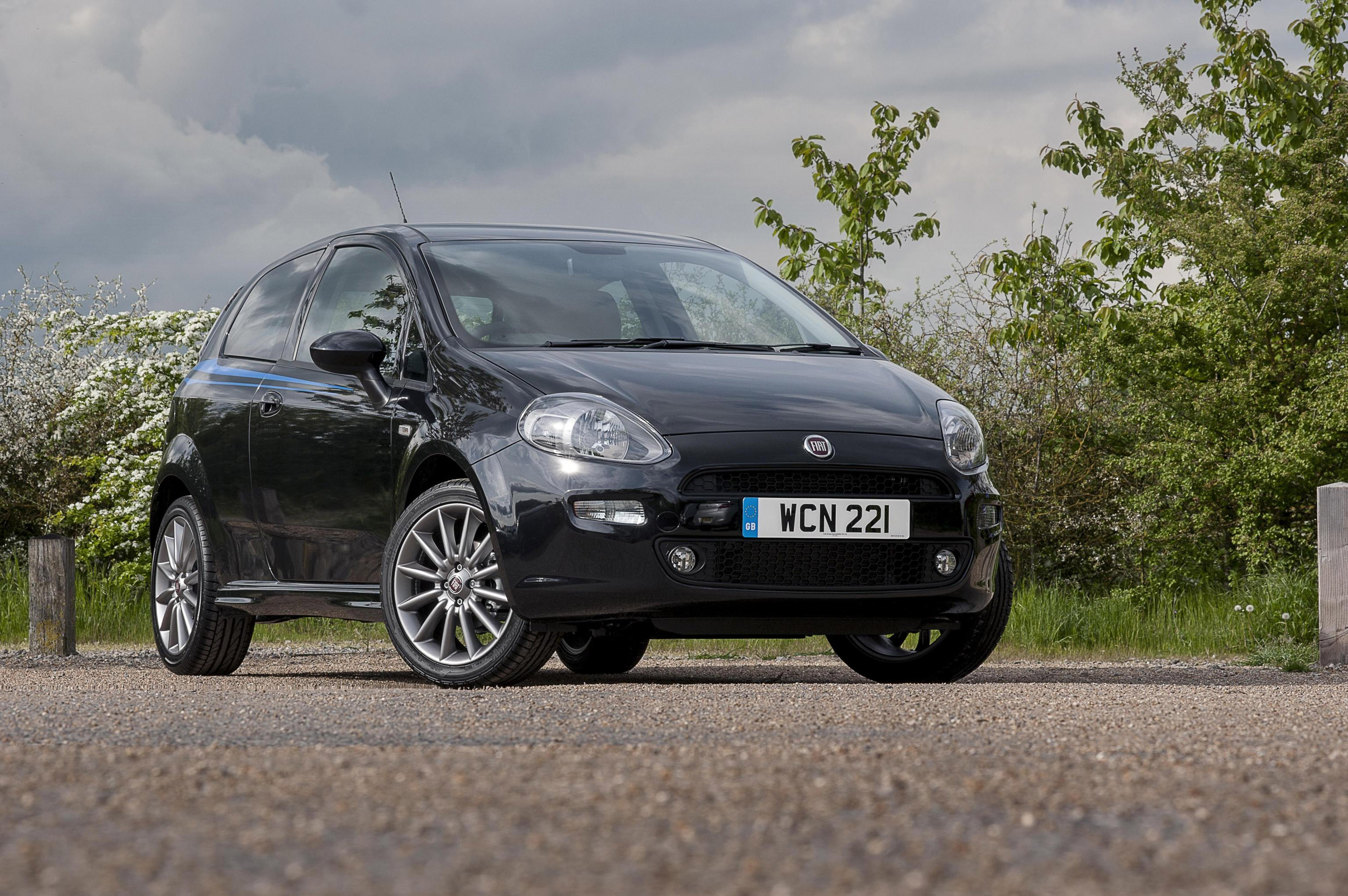 FIAT Punto Jet Black 2 photo #2