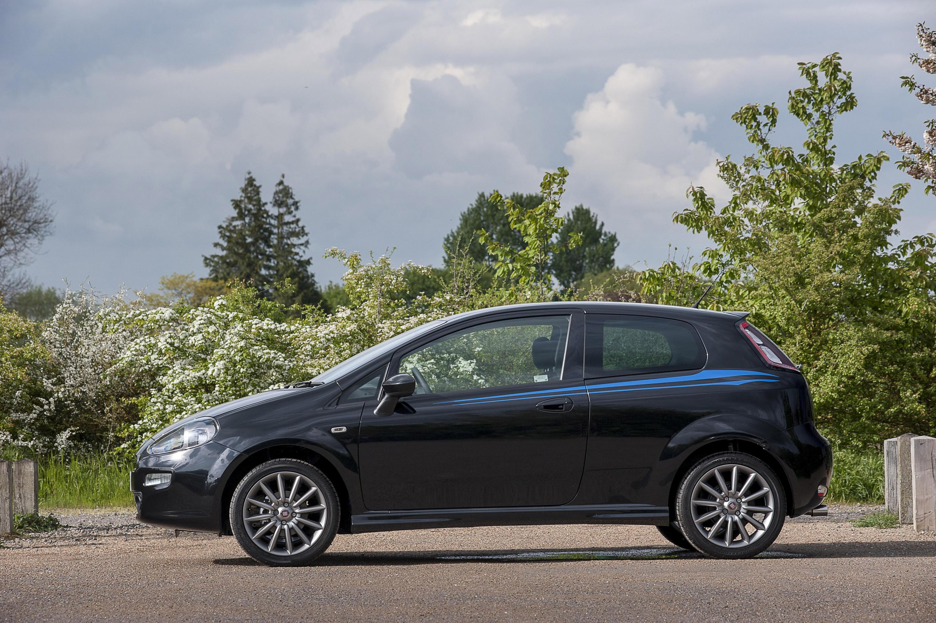 FIAT Punto Jet Black 2 photo #3