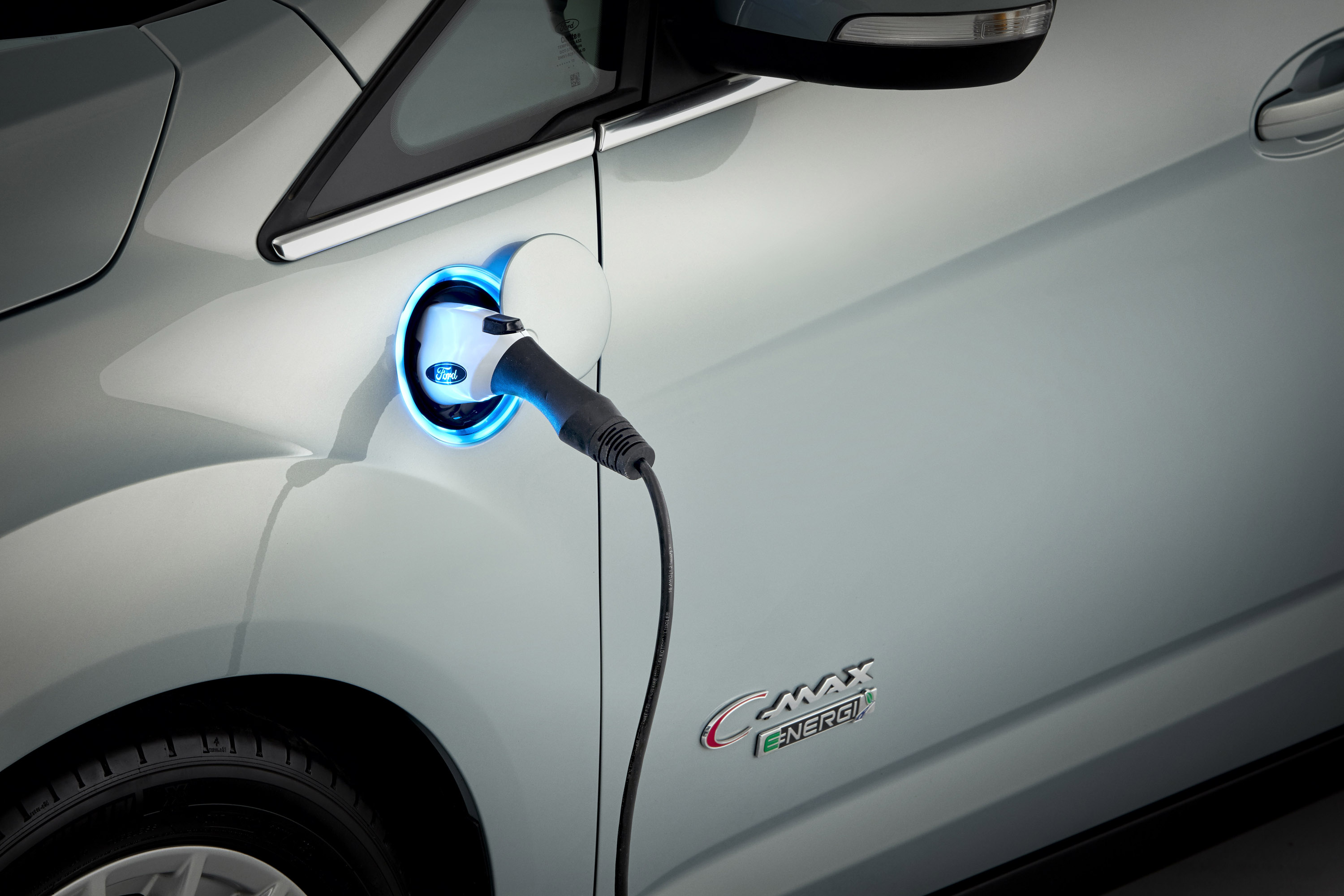 Ford C-MAX Solar Energi Concept photo #12