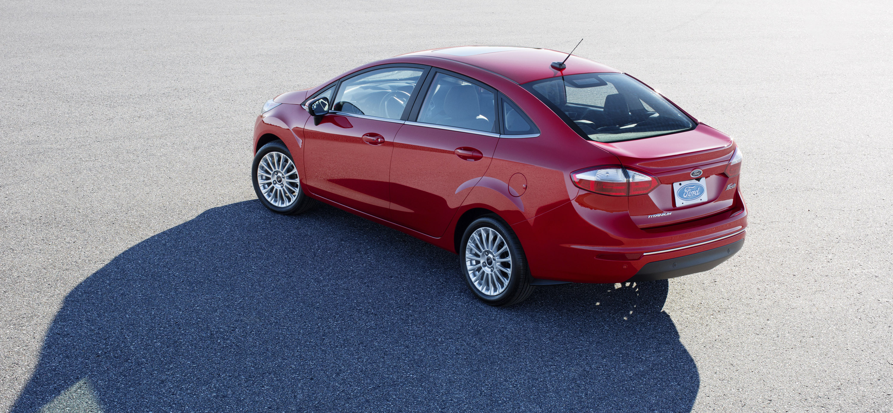 Ford Fiesta Sedan photo #20