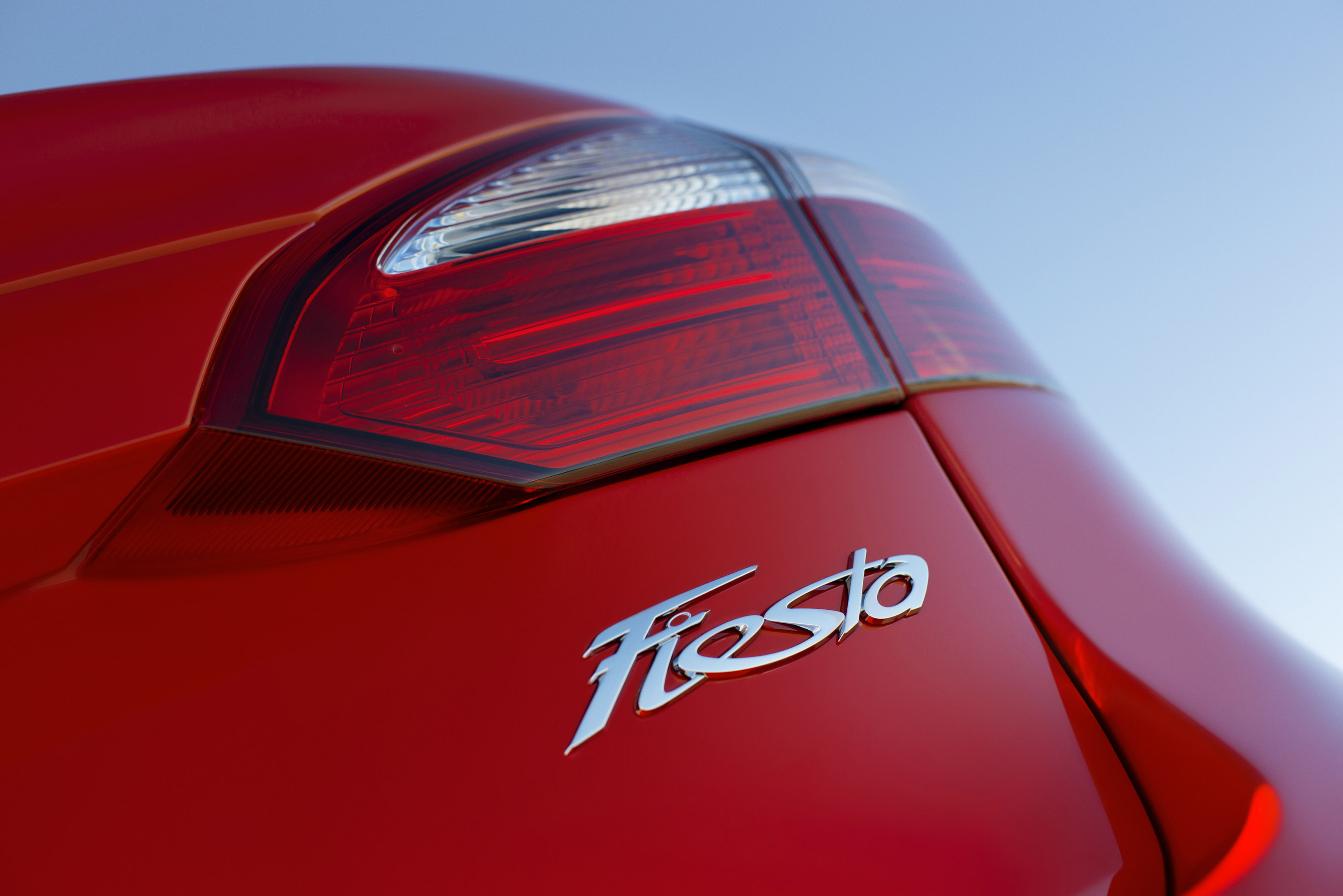 Ford Fiesta Sedan photo #28