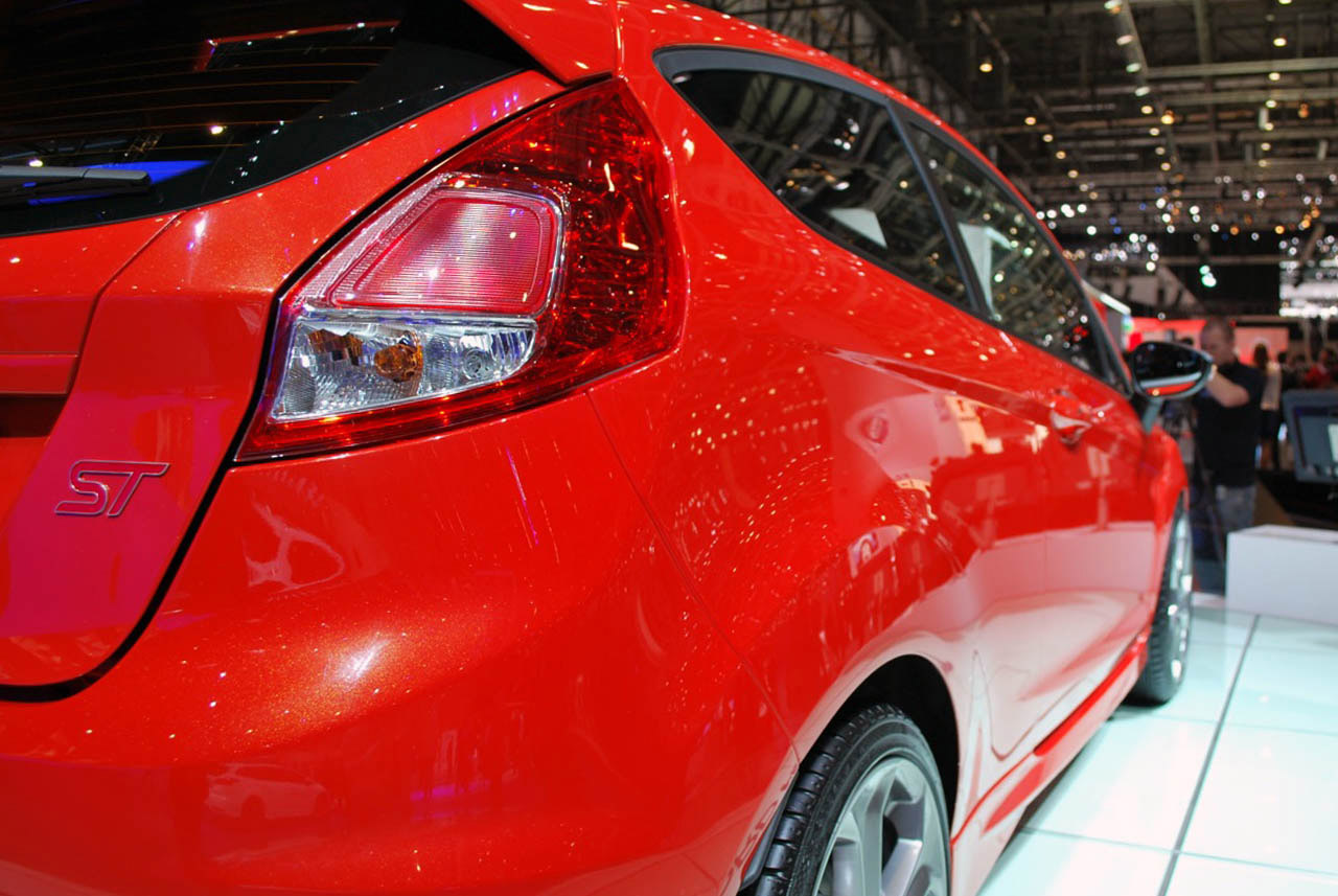 Ford Fiesta ST photo #27