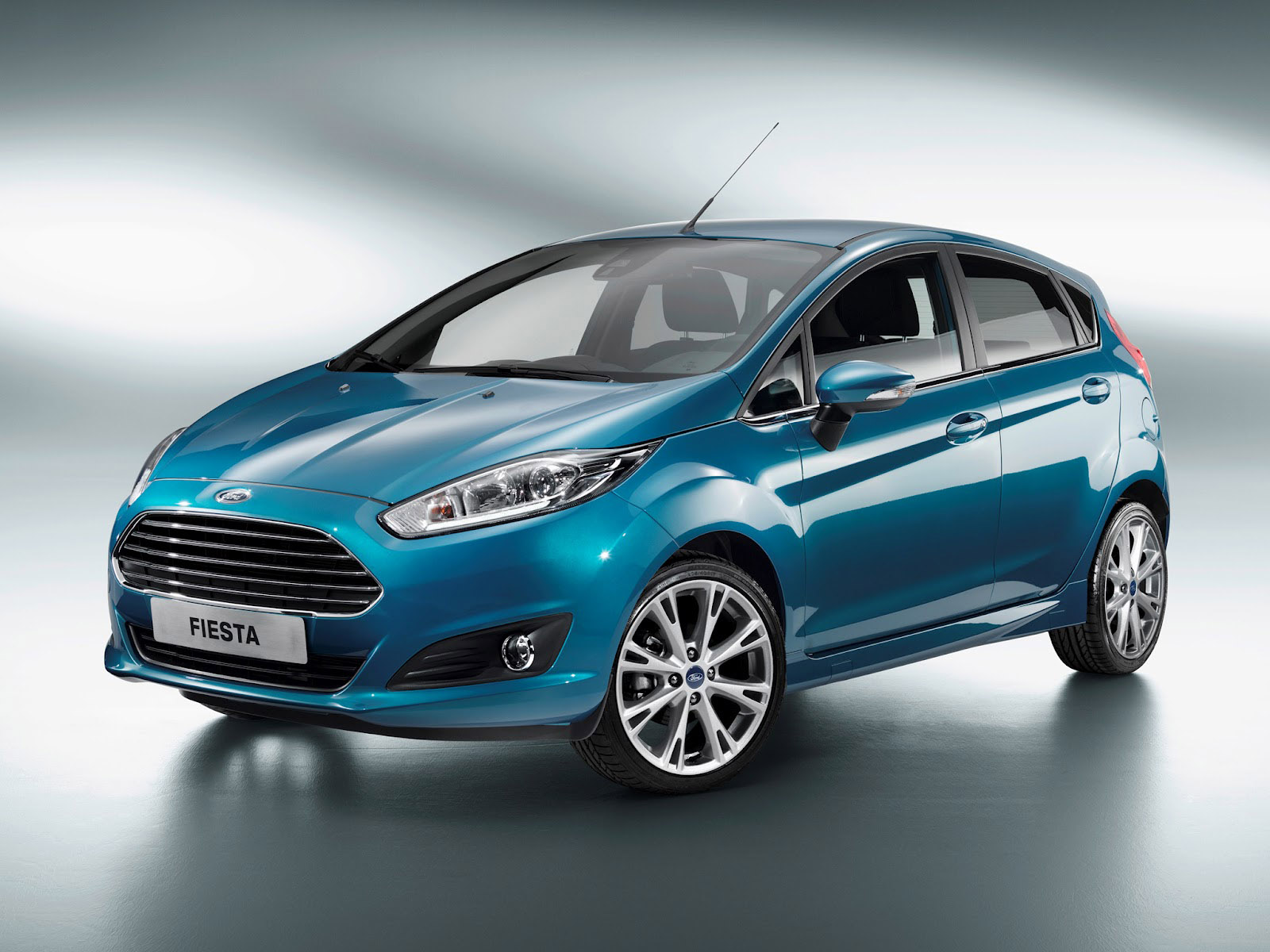 Ford Fiesta photo #1