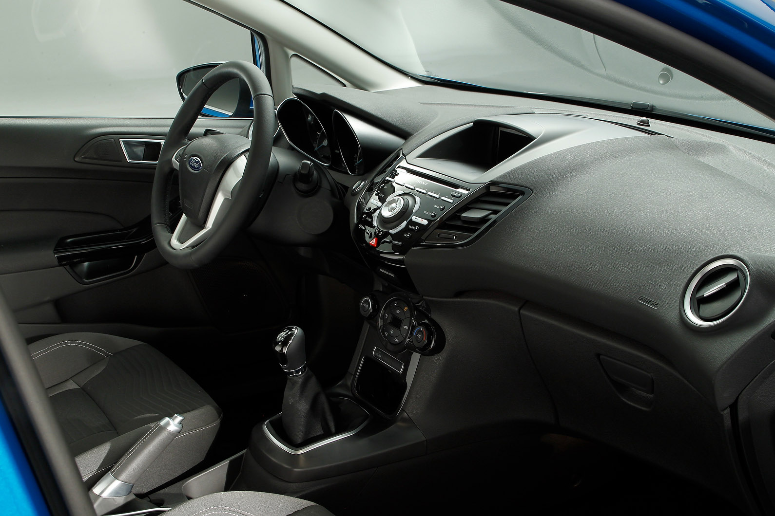 Ford Fiesta photo #19