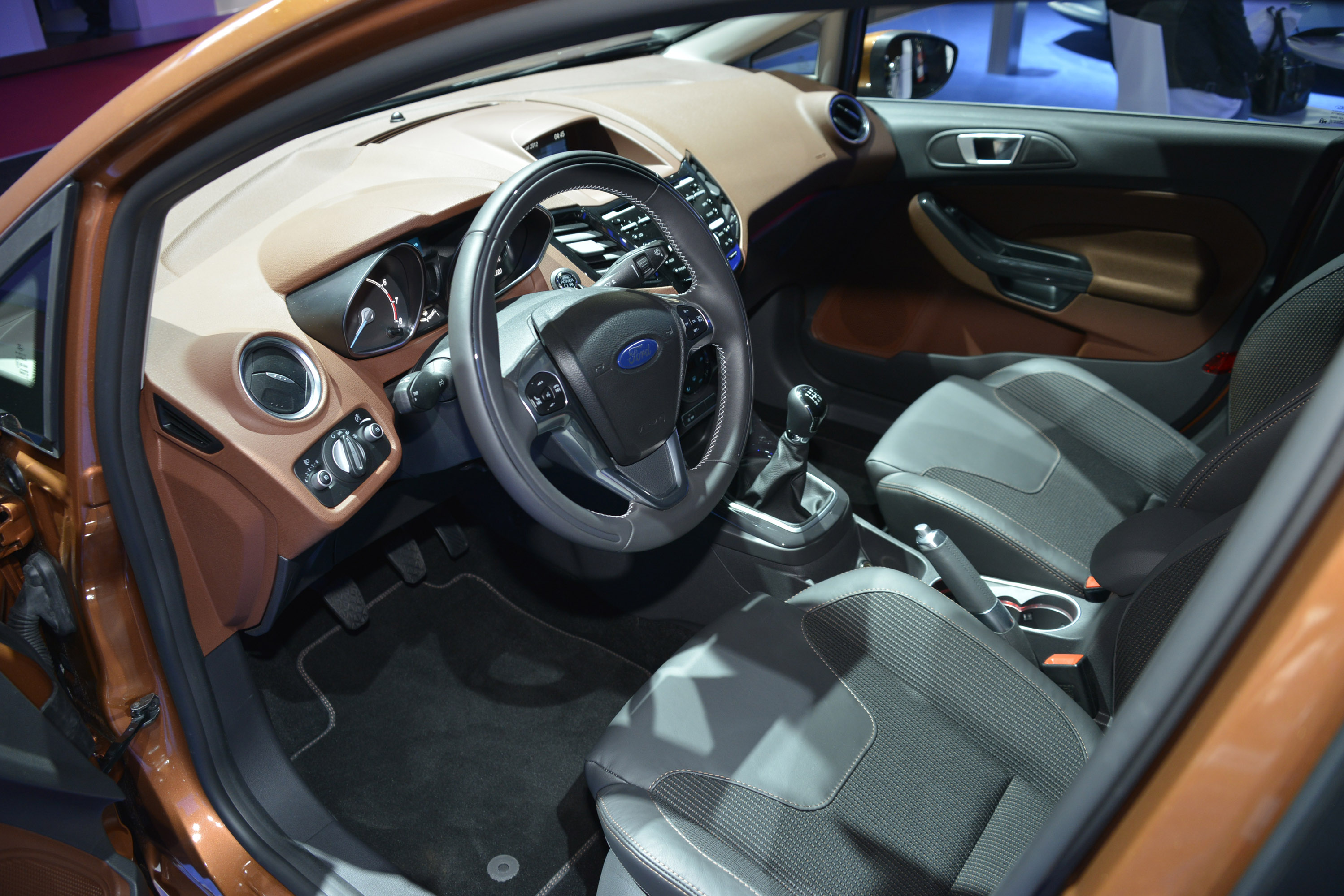 Ford Fiesta photo #24