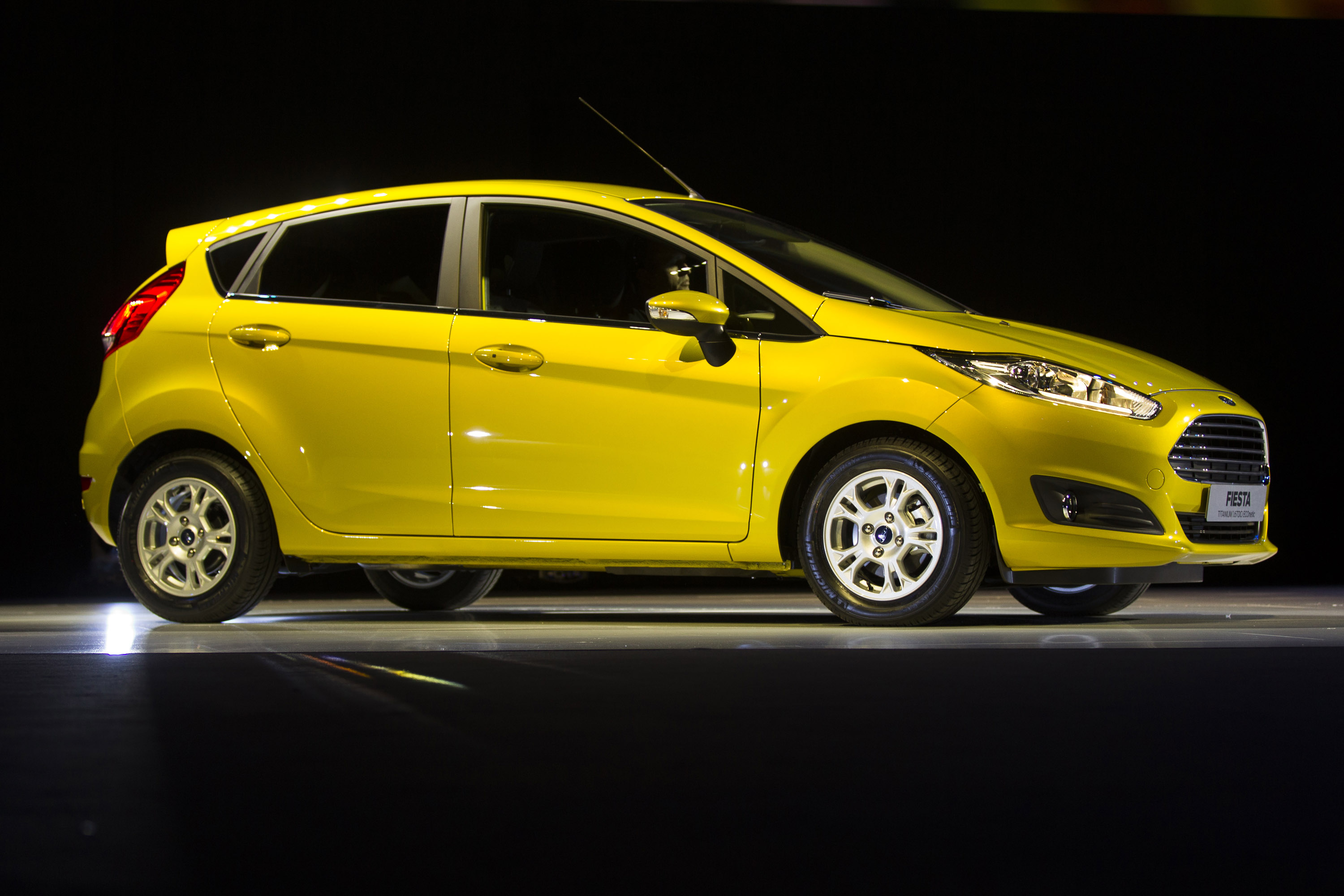 Ford Fiesta photo #30