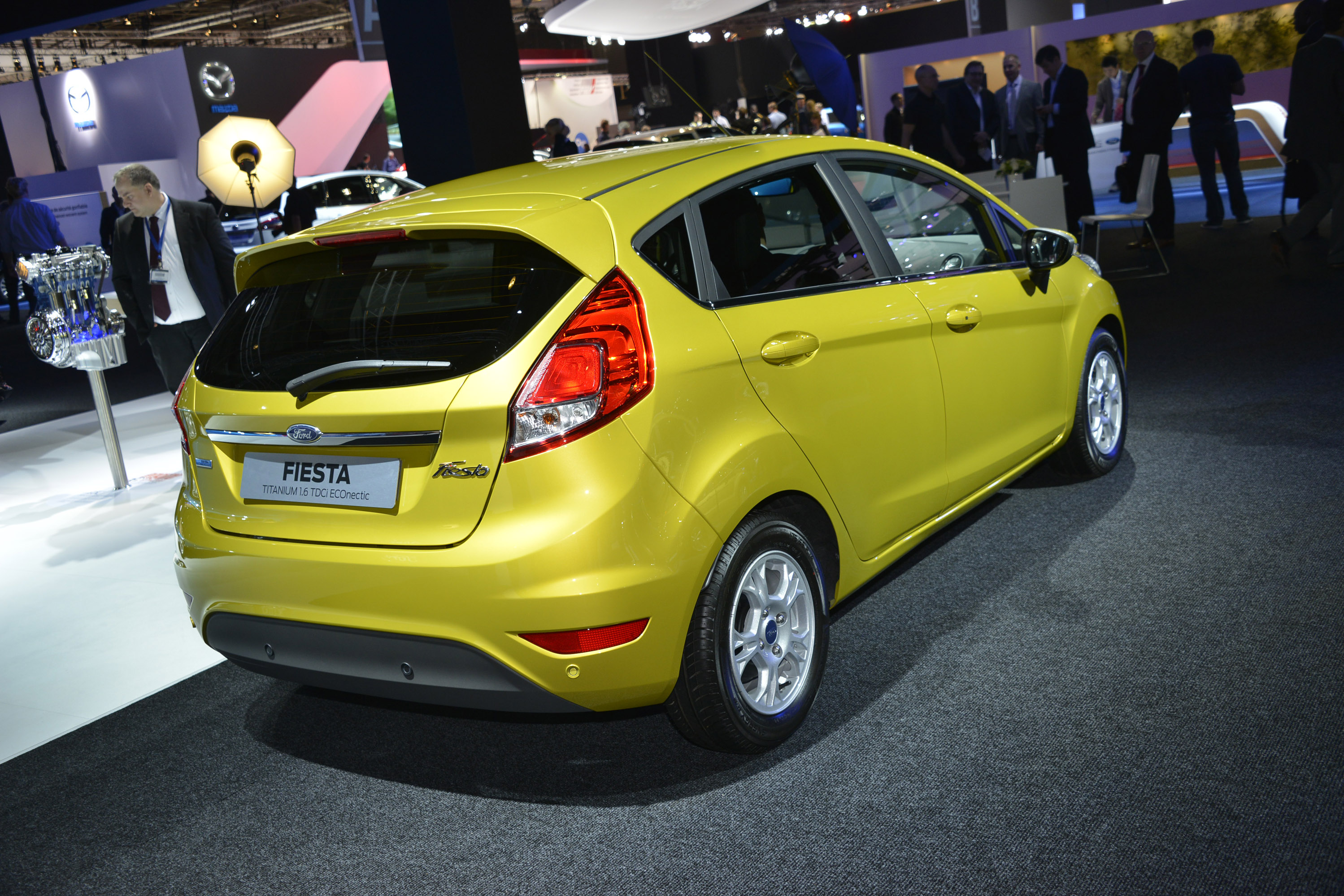 Ford Fiesta photo #32