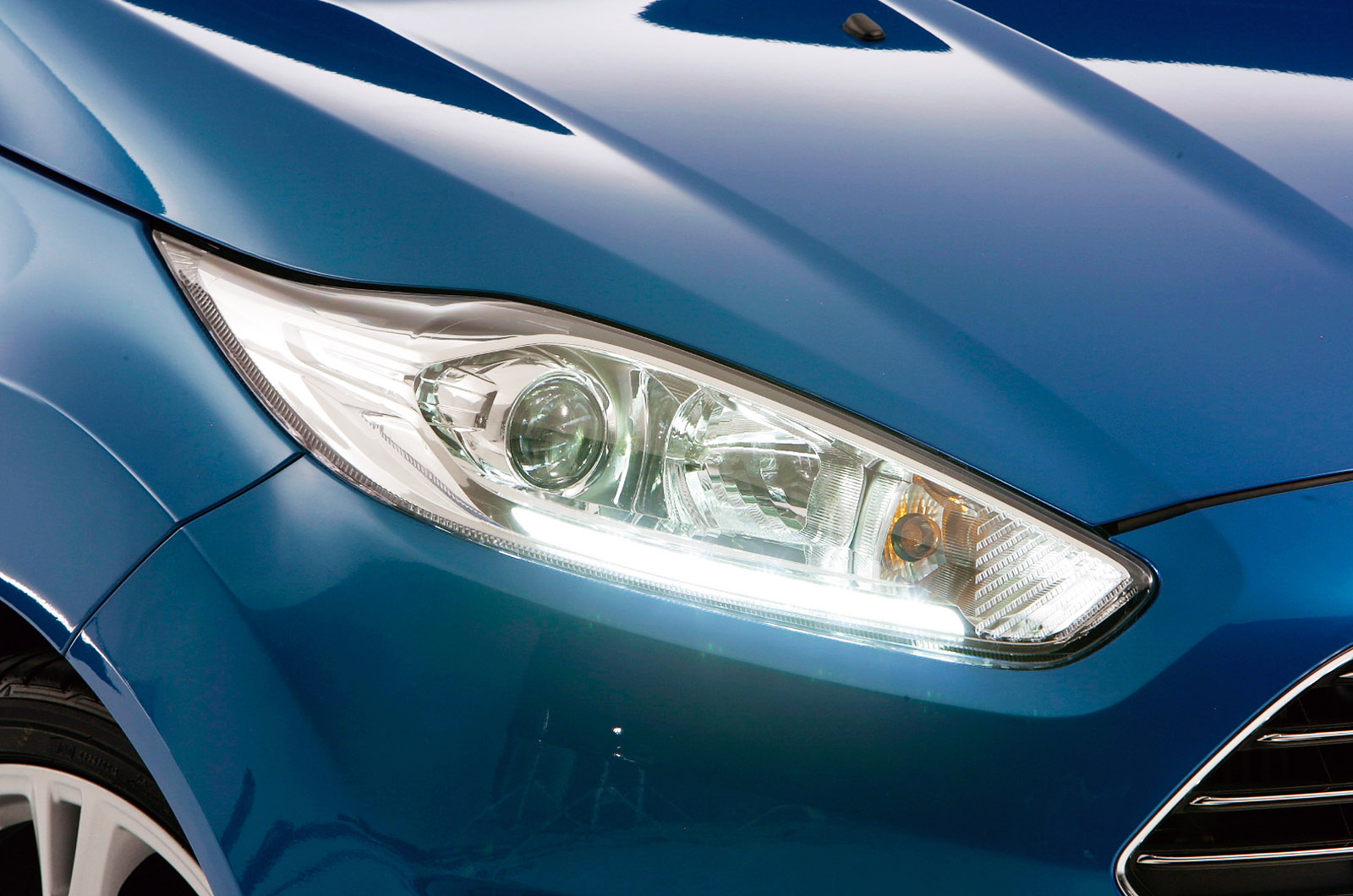 Ford Fiesta photo #42