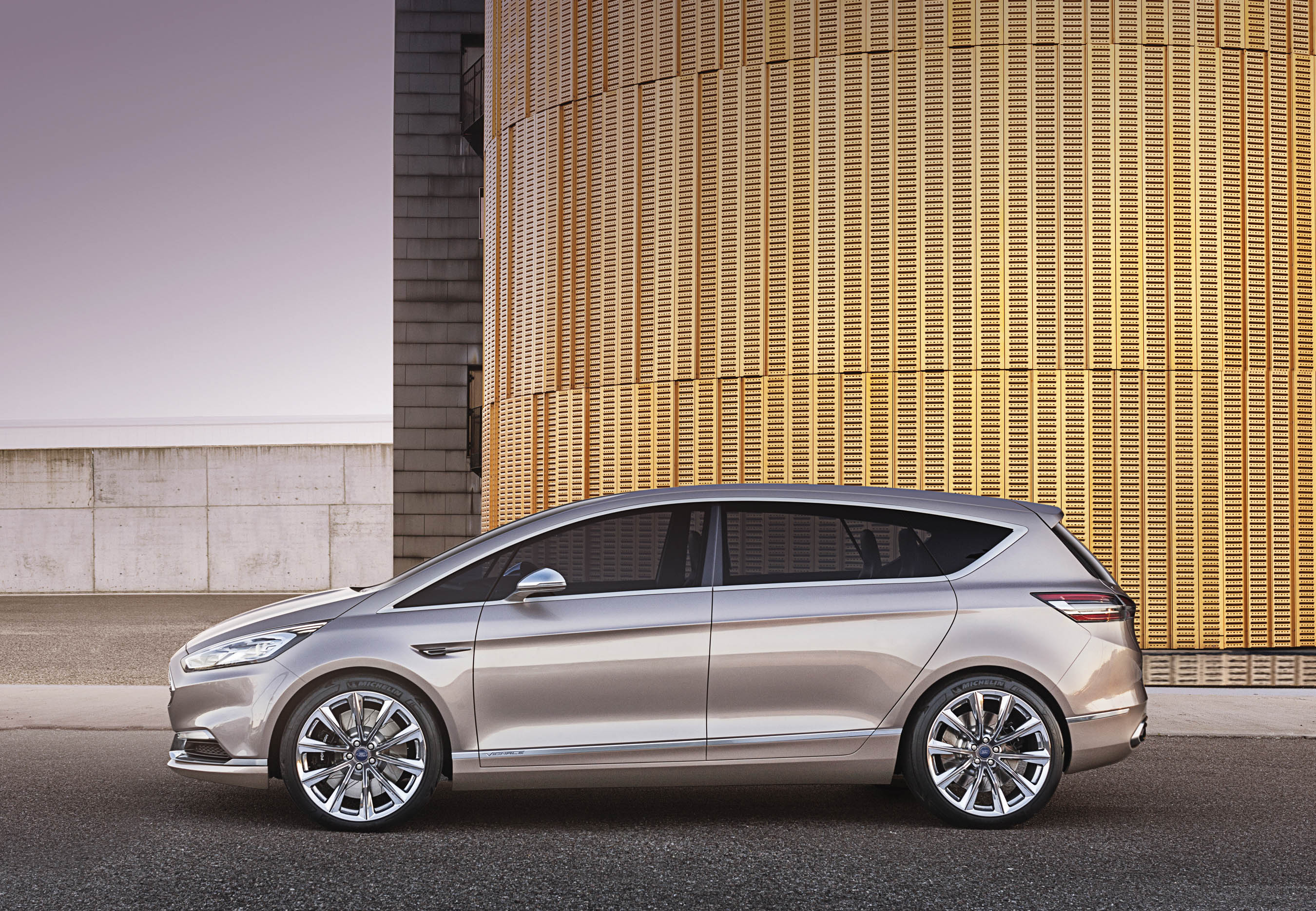 Ford S-MAX Vignale Concept photo #3