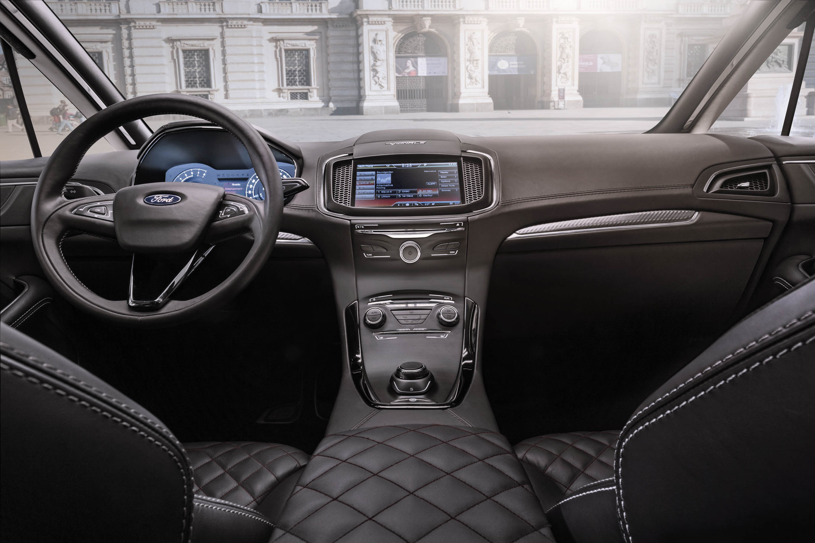 Ford S-MAX Vignale Concept photo #8