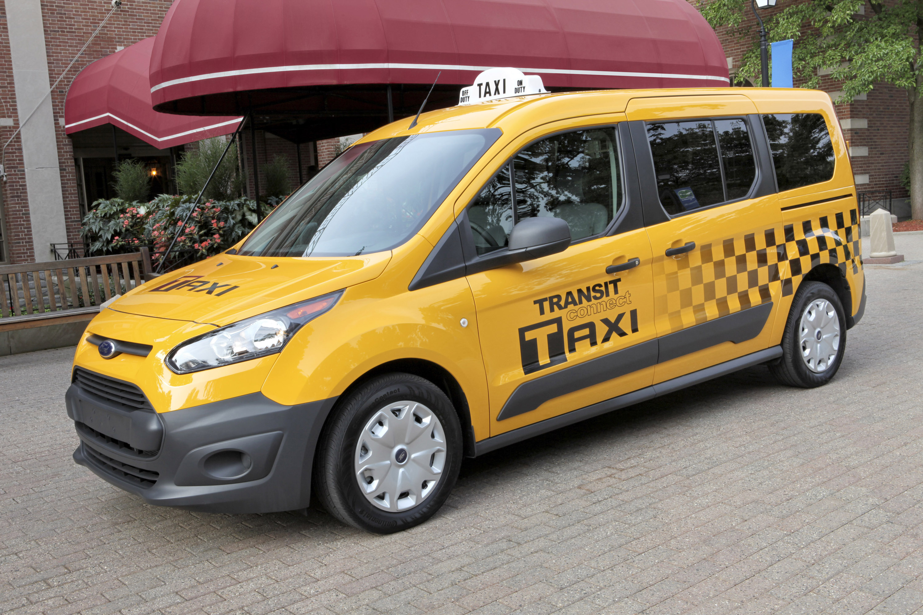 Ford Transit Connect Taxi photo #2