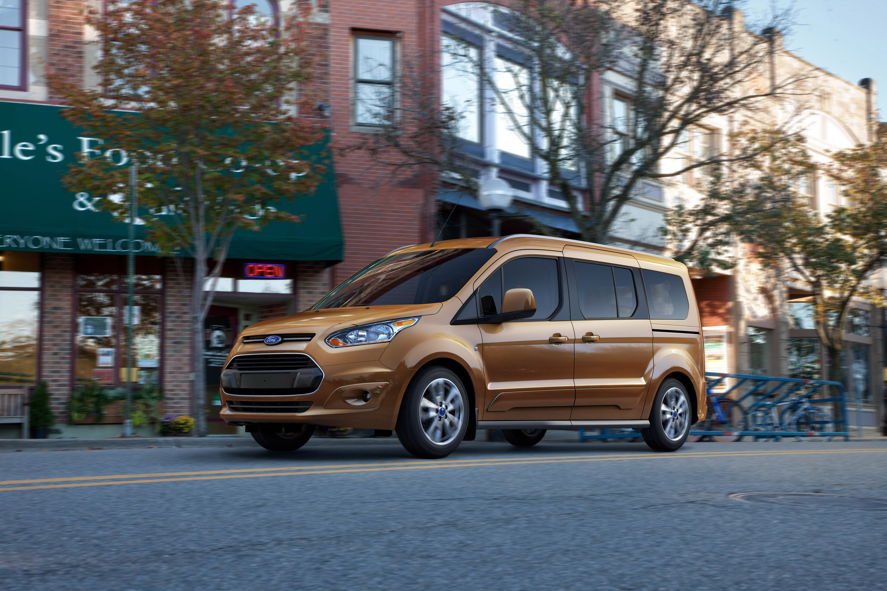 Ford Transit Connect Wagon photo #1