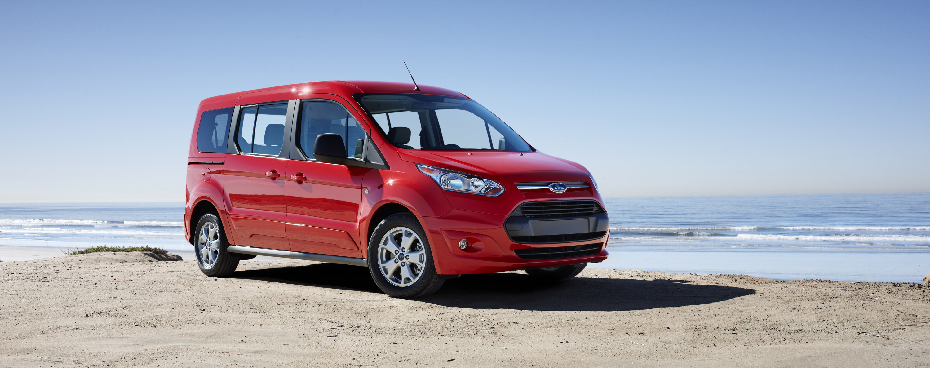 Ford Transit Connect Wagon photo #3