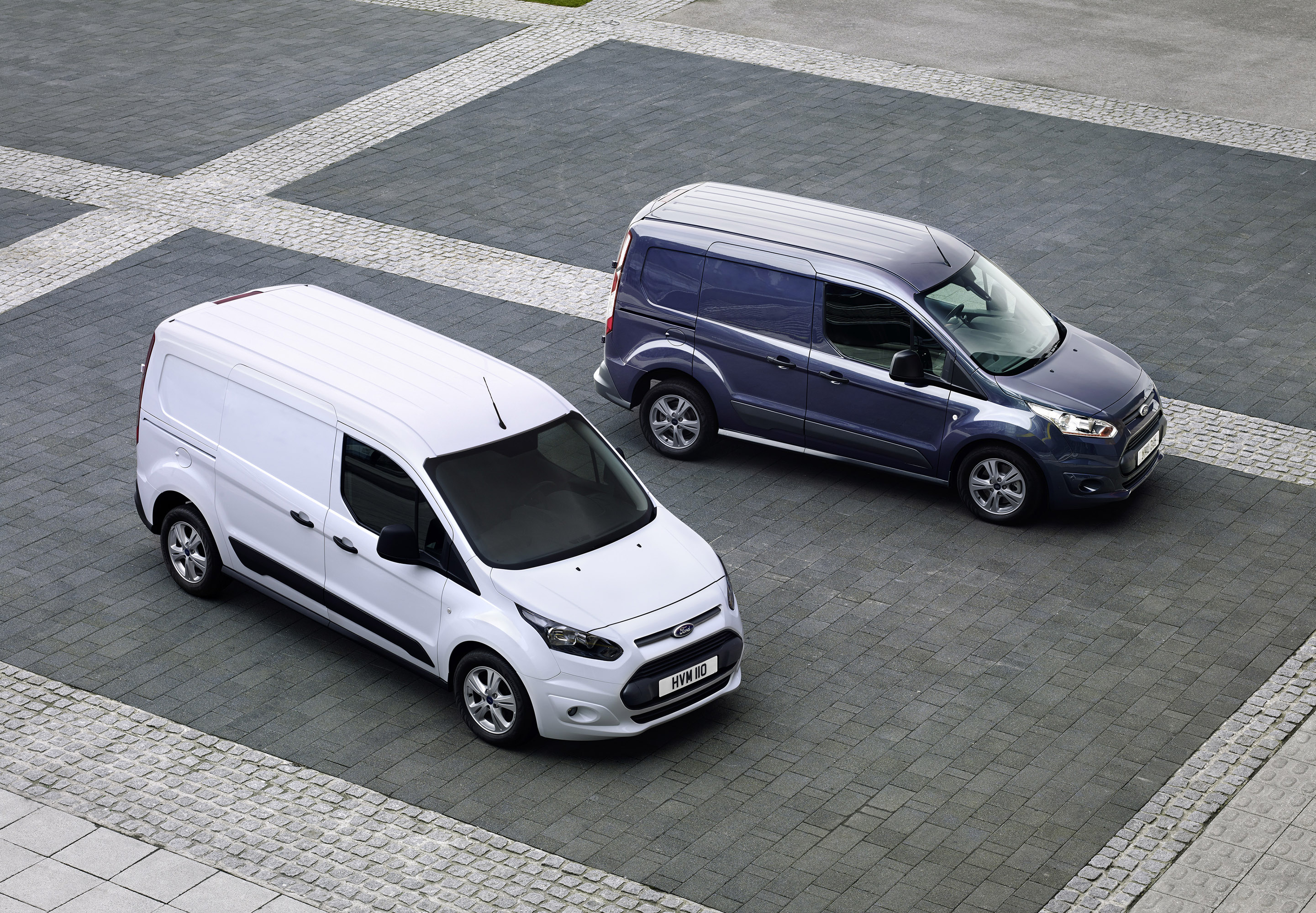 Ford Transit Connect photo #18