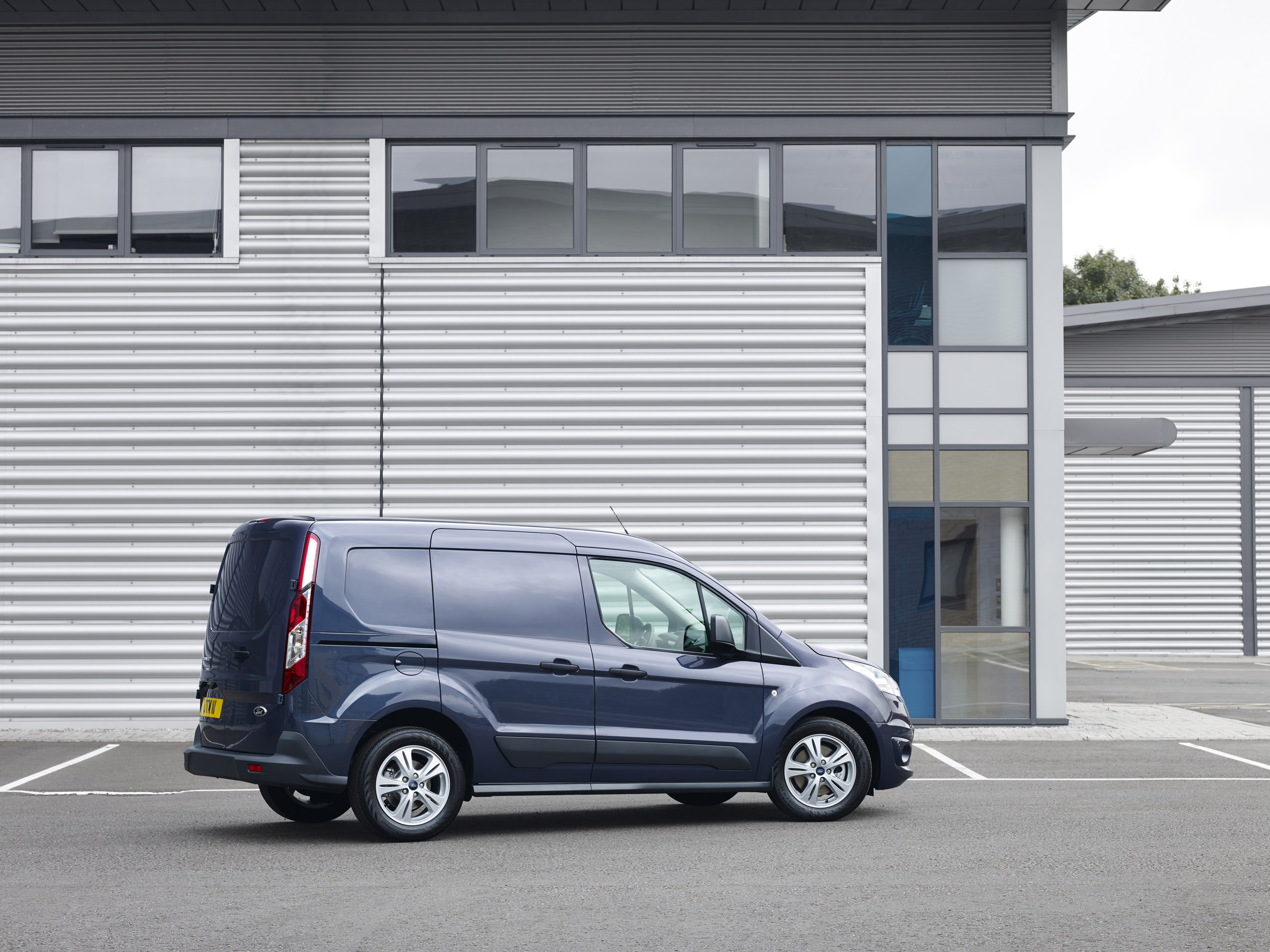 Ford Transit Connect photo #26