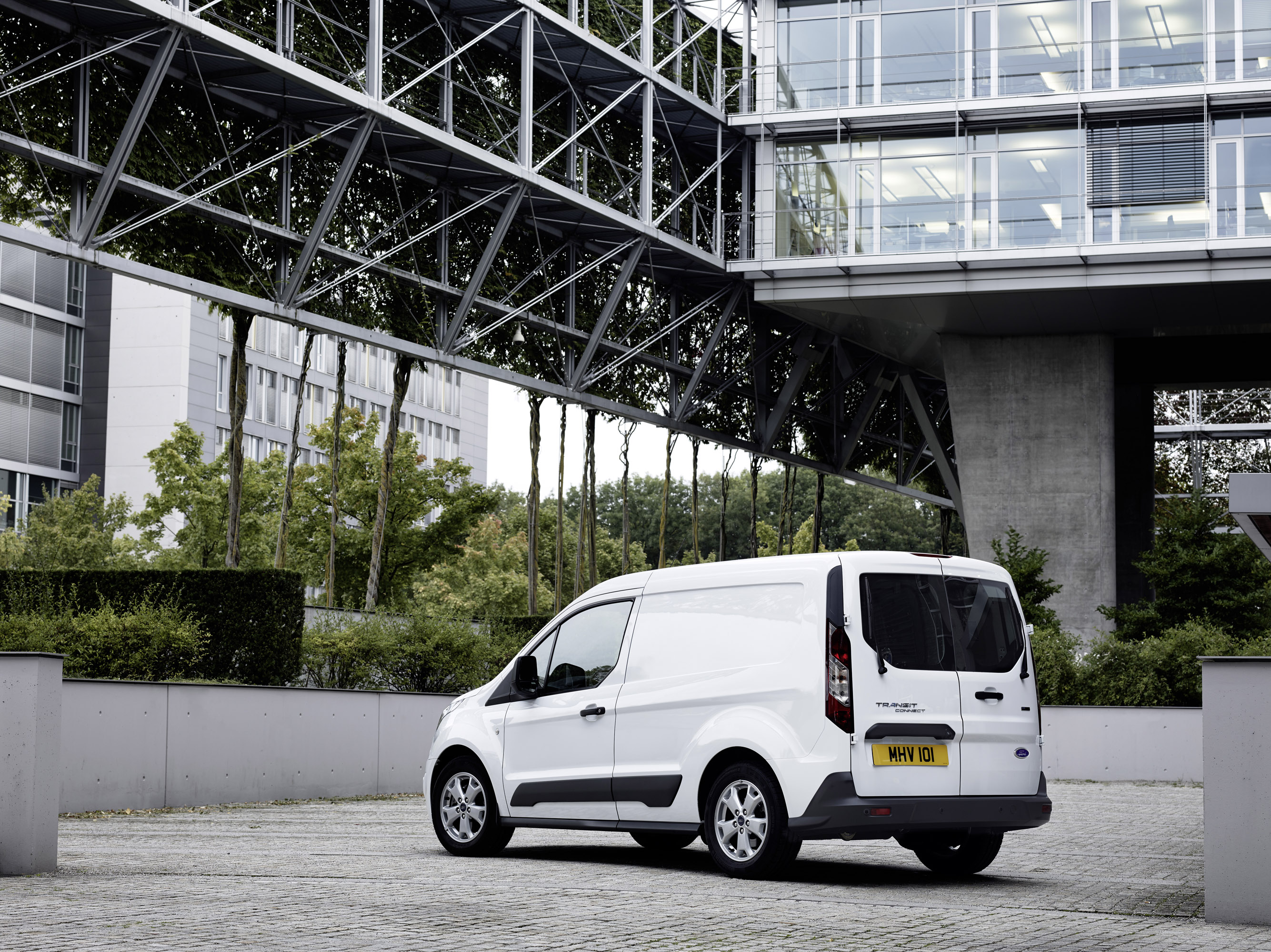 Ford Transit Connect photo #33