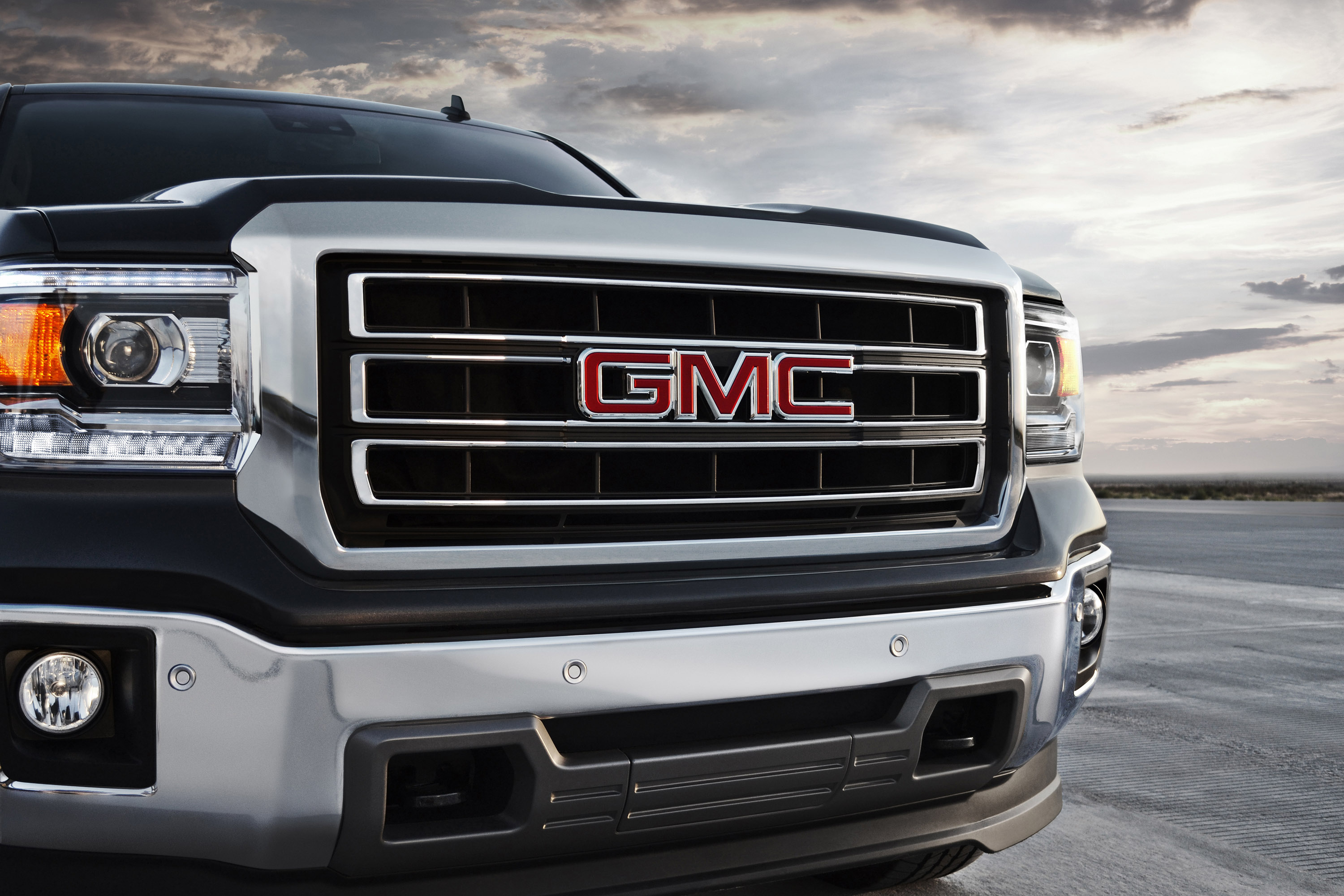 GMC Sierra photo #16
