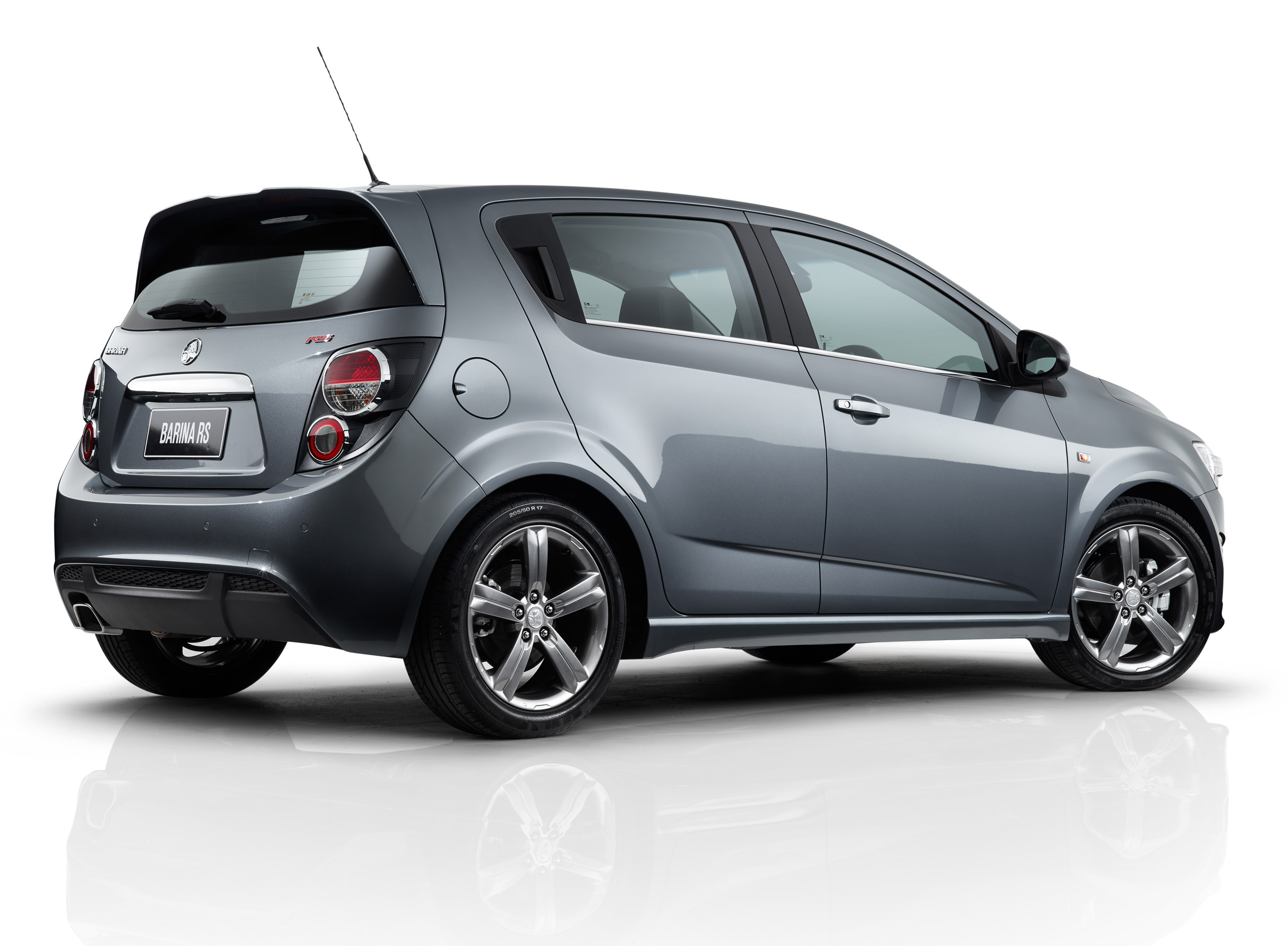 Holden Barina RS photo #17