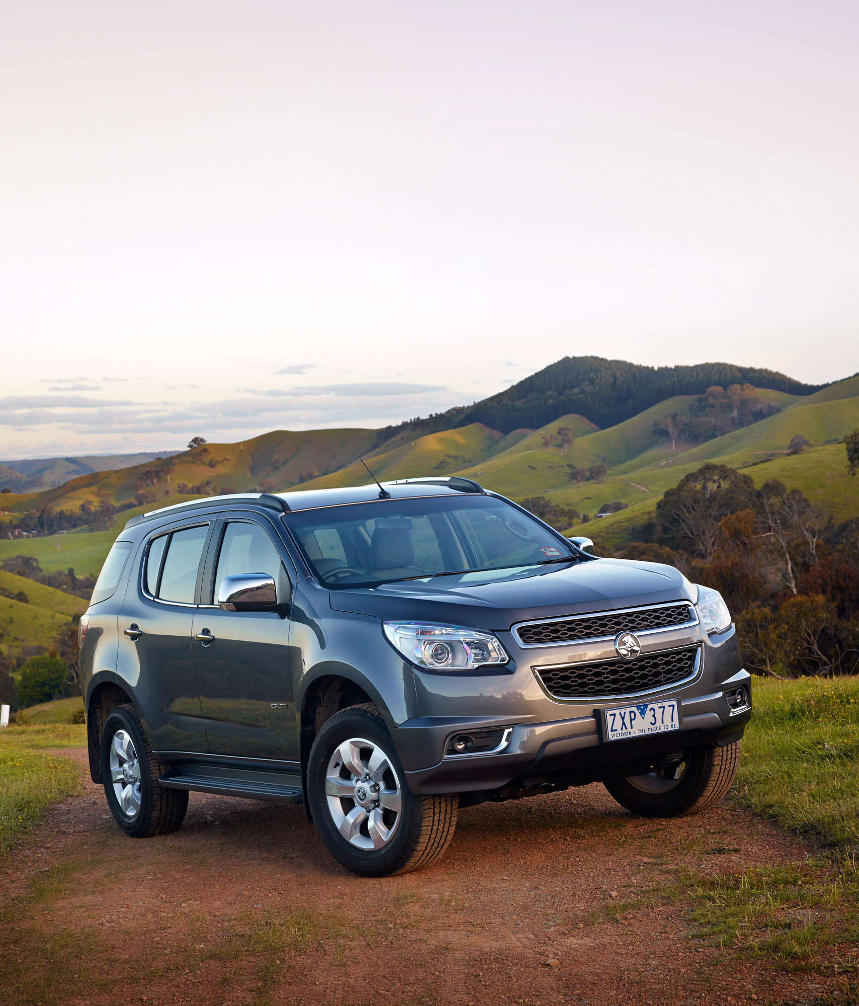 Holden Colorado photo #7