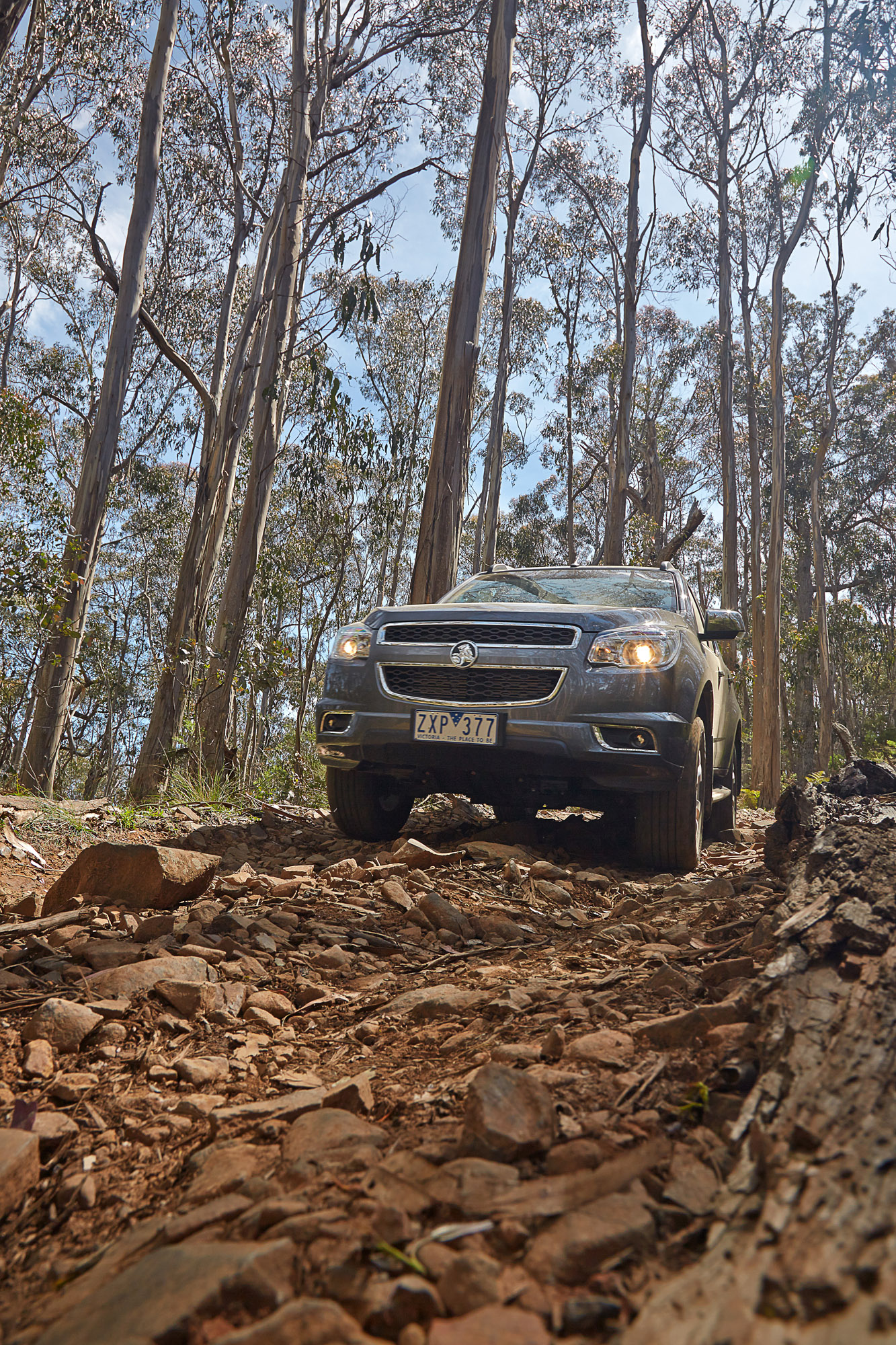 Holden Colorado photo #25