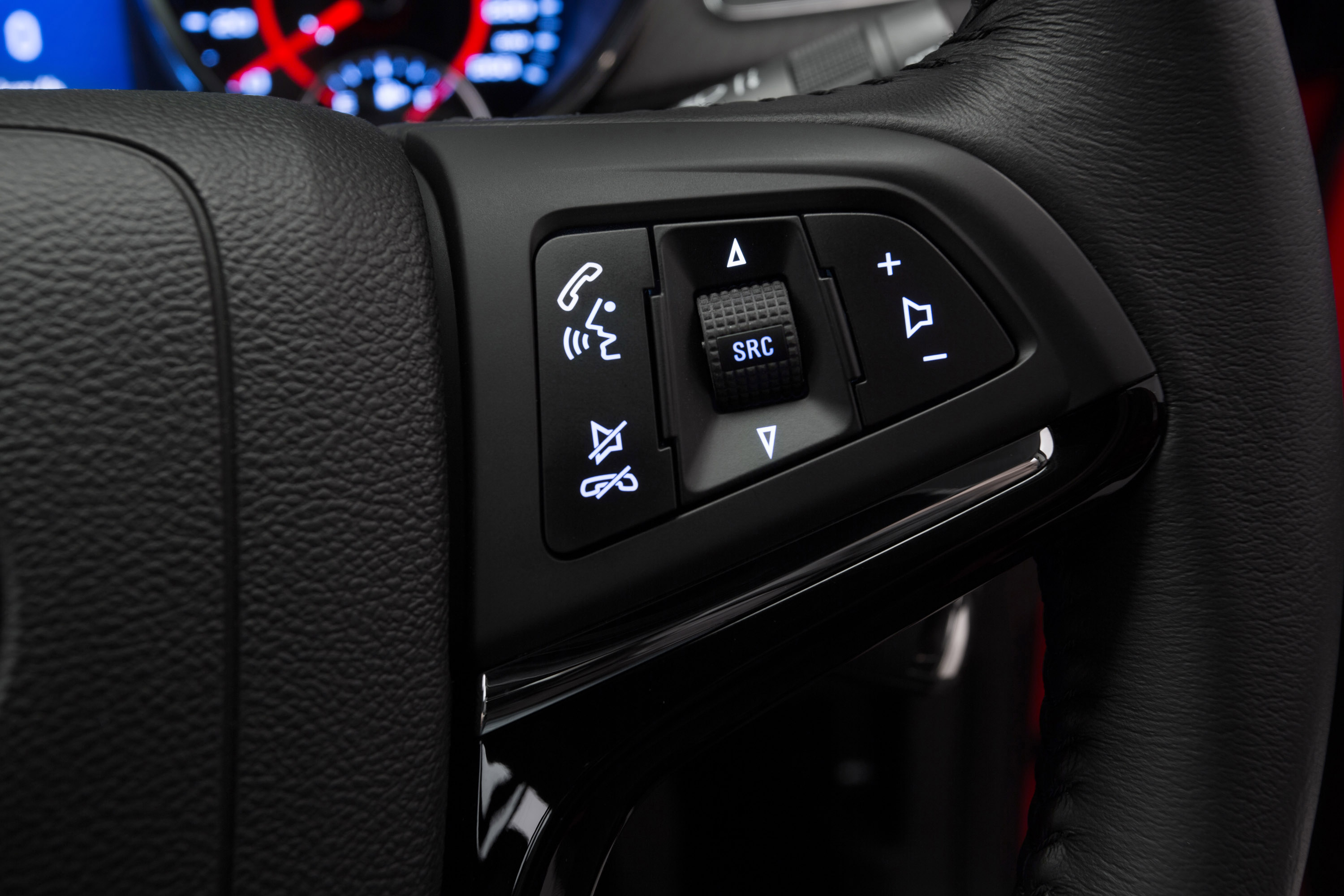 Holden VF Commodore Sportwagon SV6 photo #21