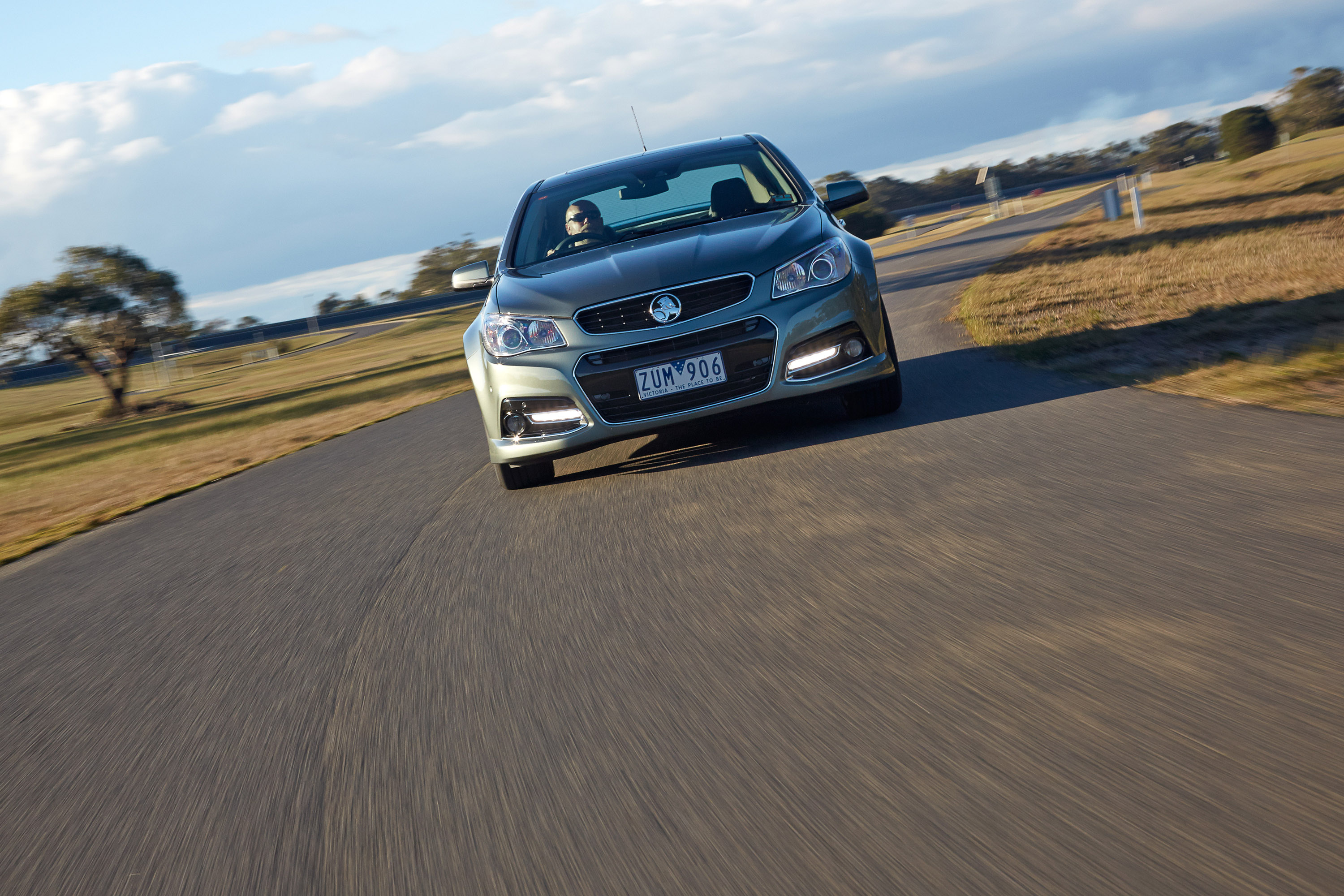 Holden VF Commodore SS V RedLine photo #12