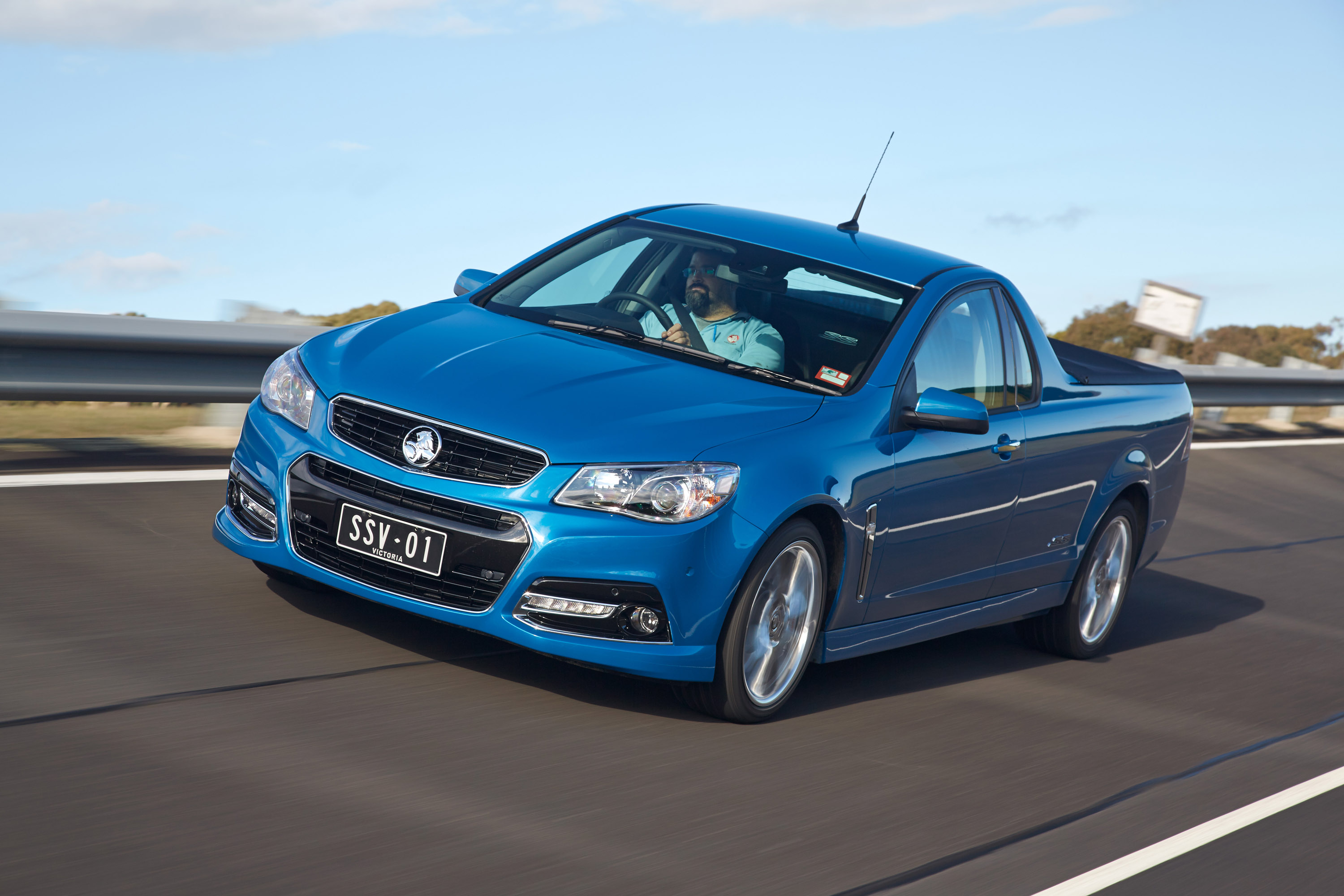 Holden VF Commodore Ute SSV Redline photo #3