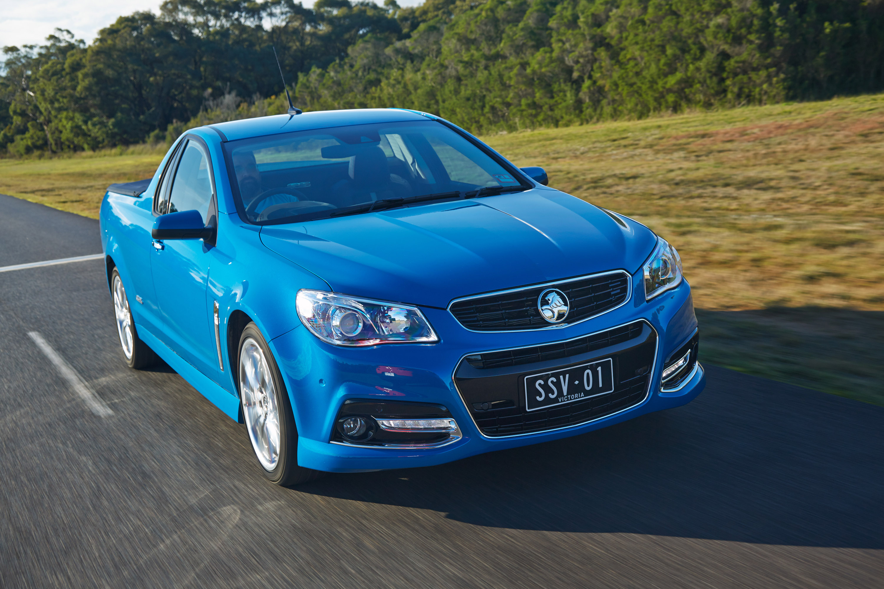 Holden VF Commodore Ute SSV Redline photo #4