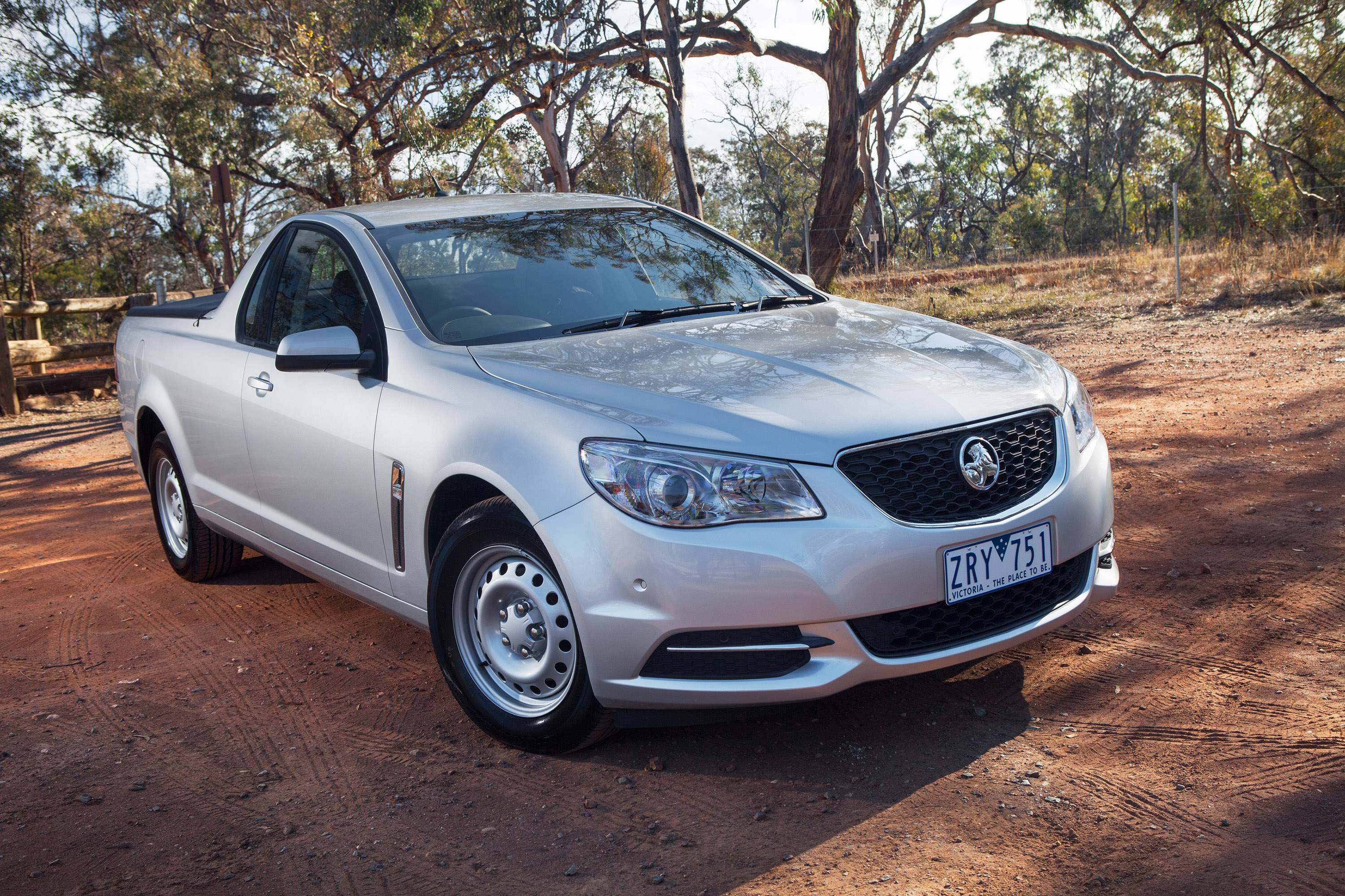 Holden VF Commodore Ute photo #4