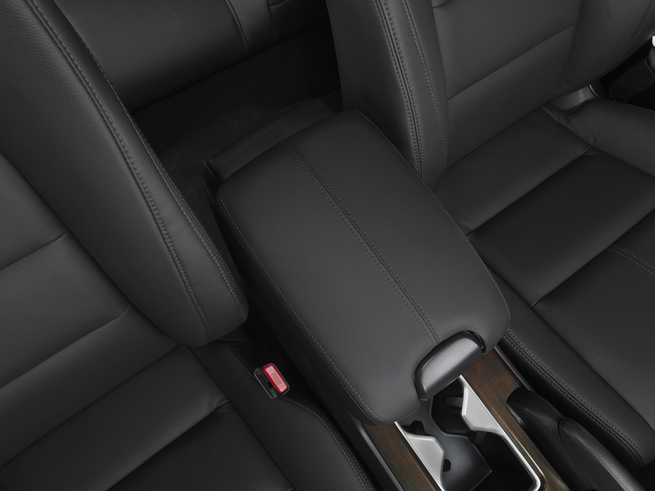 Honda Crosstour photo #19