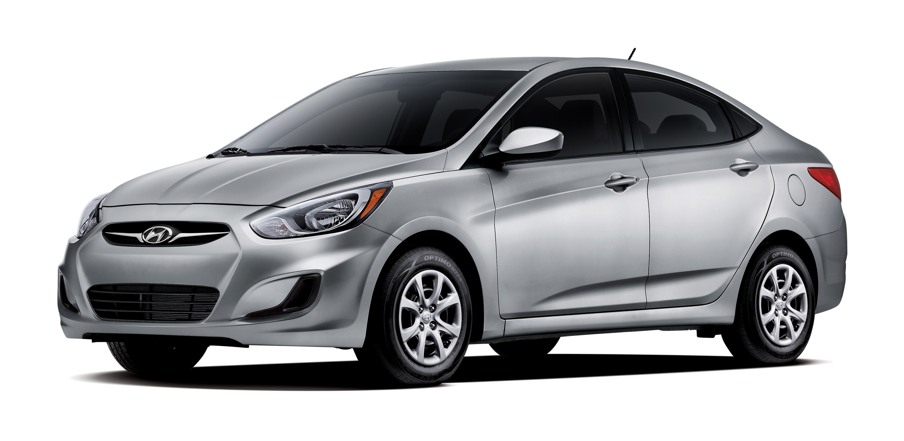 Hyundai Accent photo #1