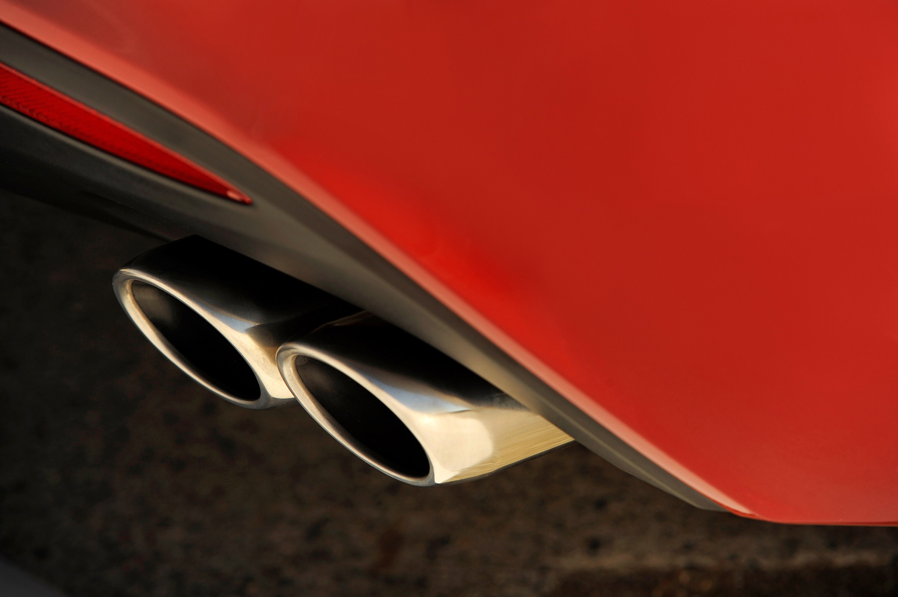 Hyundai Elantra Coupe photo #16