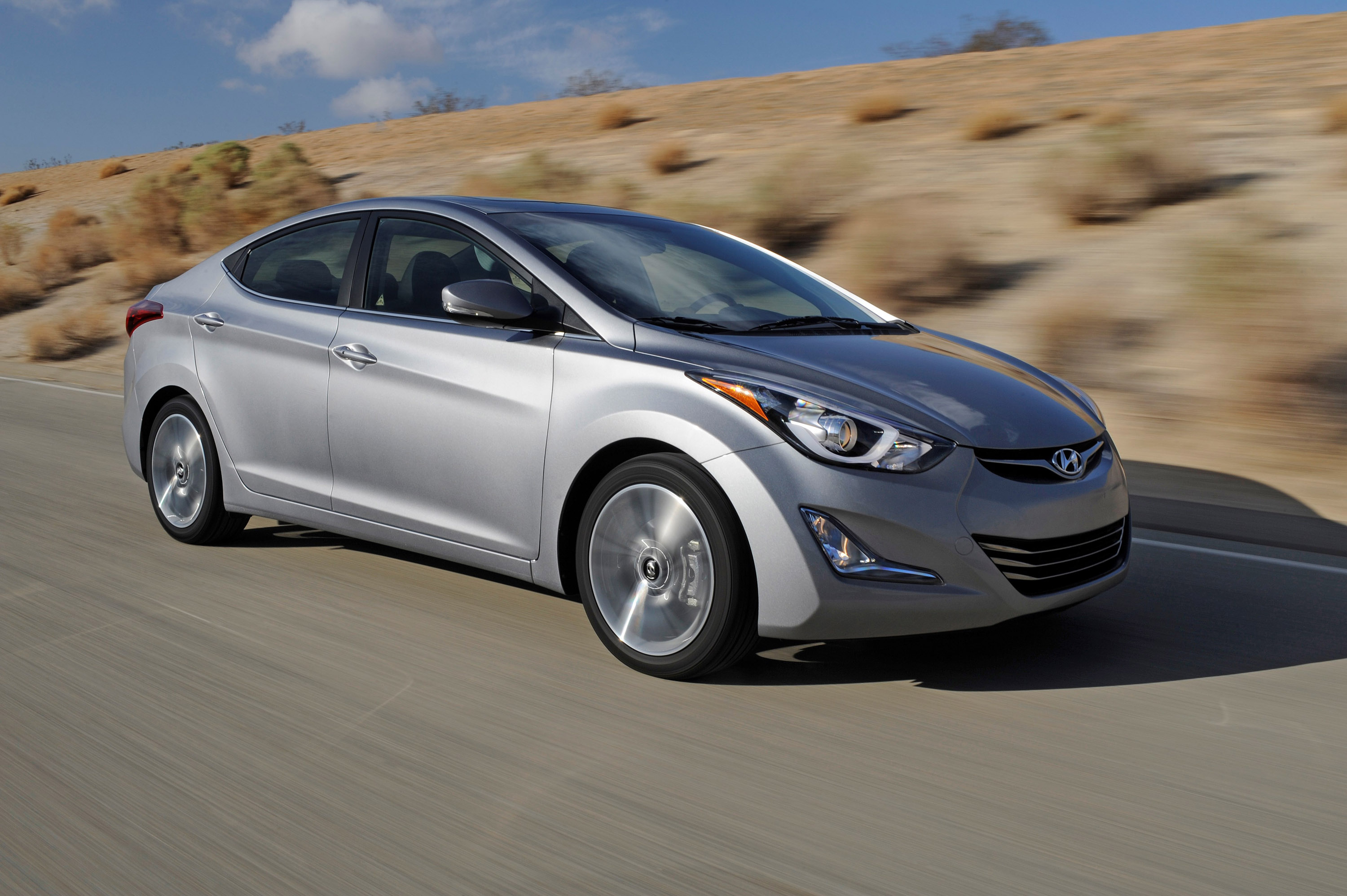 Хендай 5 поколения. Hyundai Elantra 2015. Hyundai Elantra 2014. Хендай Элантра 2014. Hyundai Elantra 2015 седан.