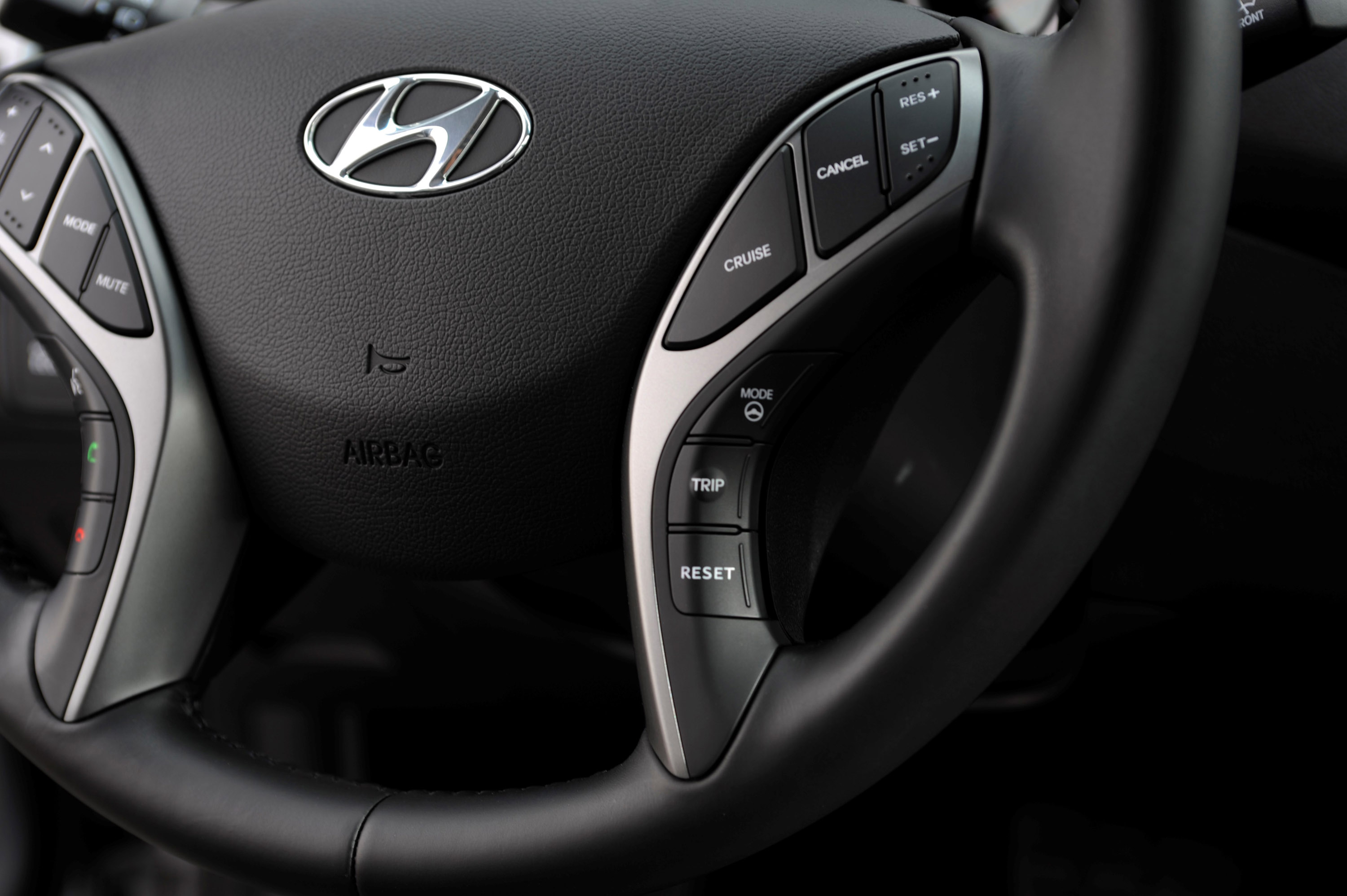 Hyundai Elantra Sedan photo #42