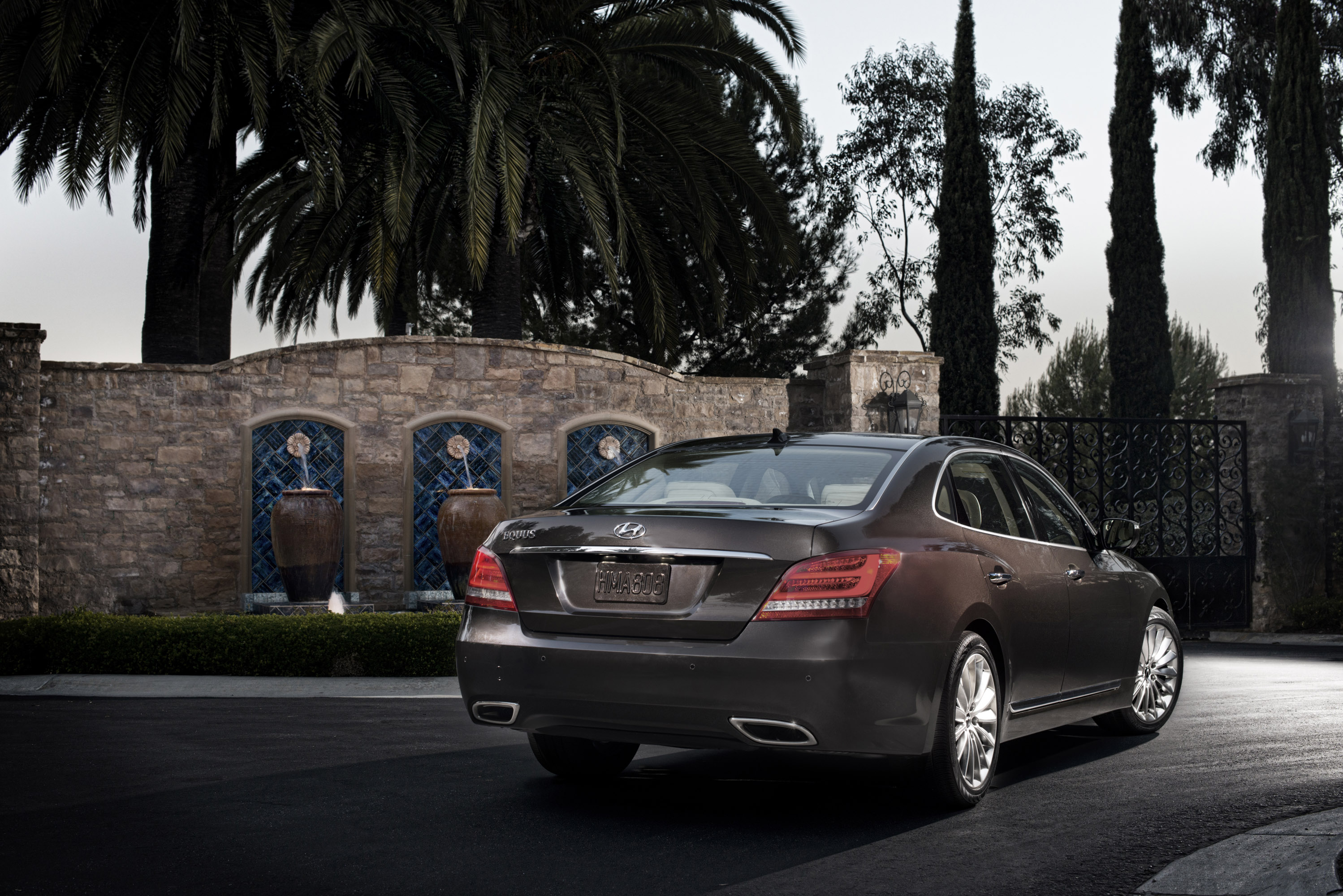 Hyundai Equus photo #26
