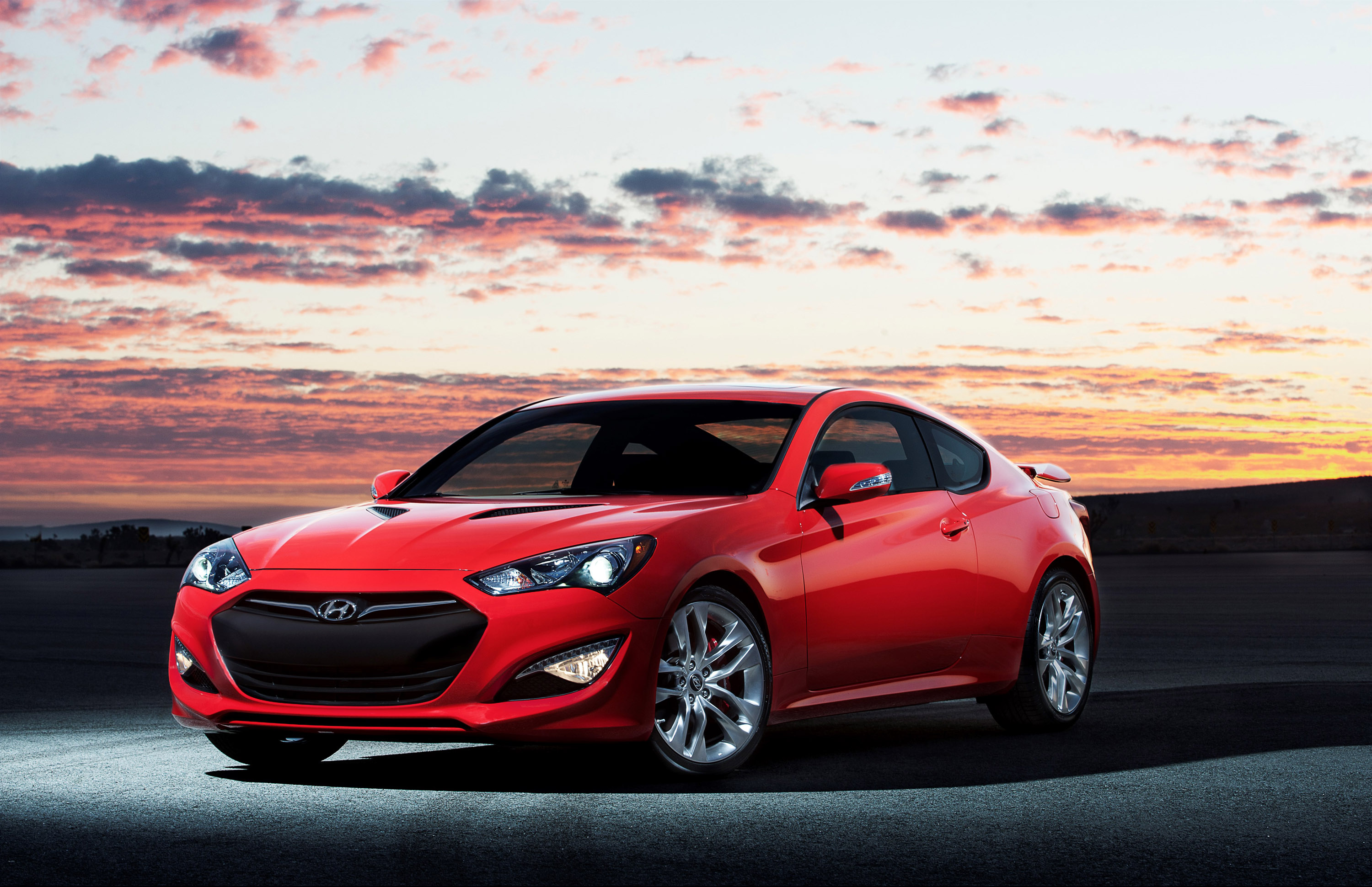 Hyundai Genesis Coupe photo #1